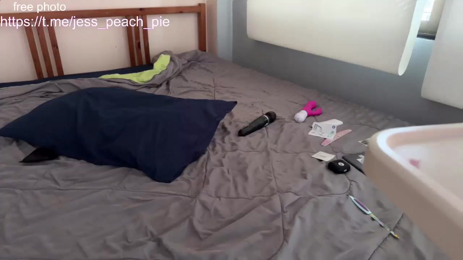 Gallery image thumbnail from Jess_peach's myfreecams stream on, 11/07/2024, 07:43 image 20 of 20