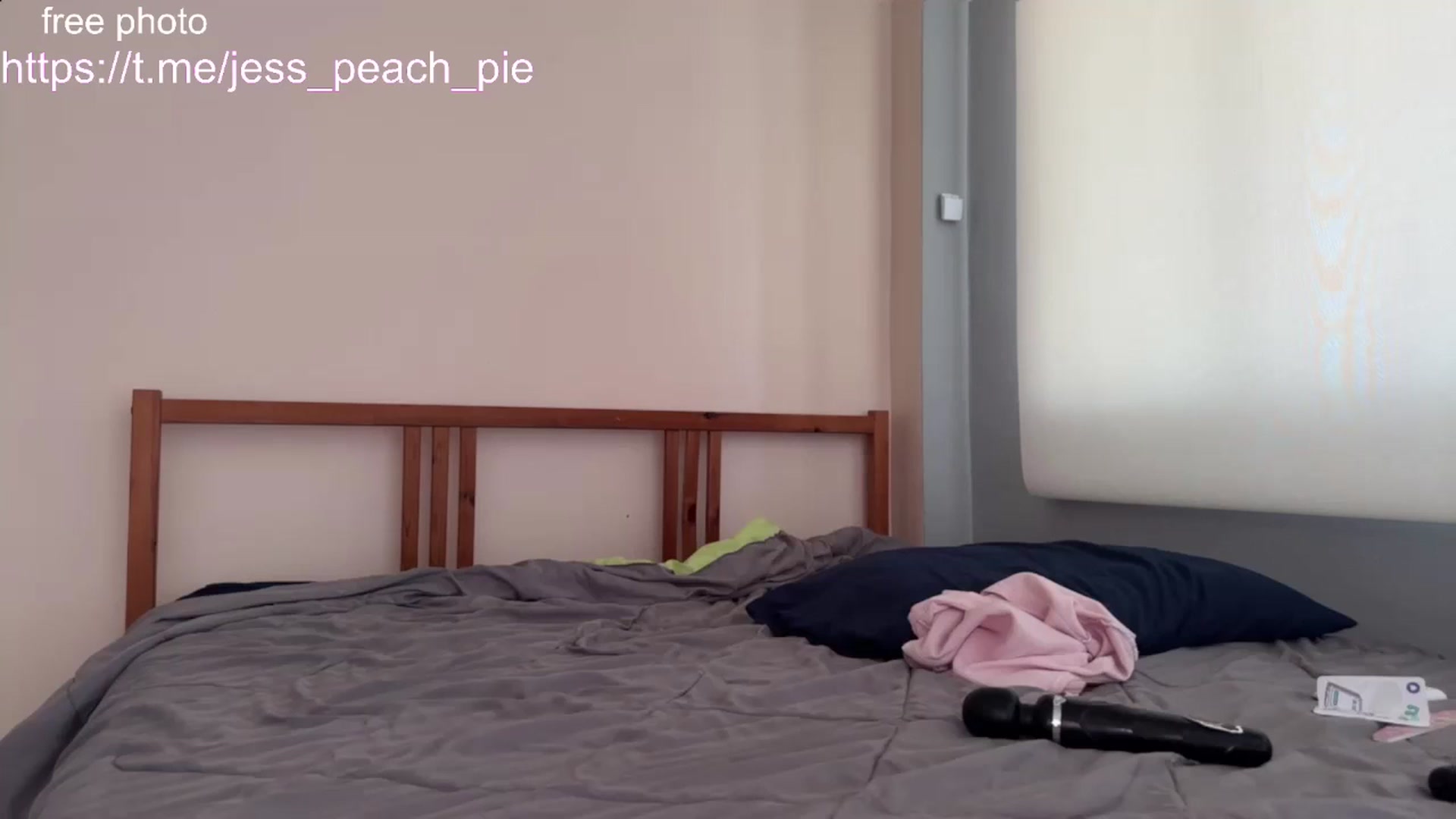 Gallery image thumbnail from Jess_peach's myfreecams stream on, 11/07/2024, 07:43 image 13 of 20
