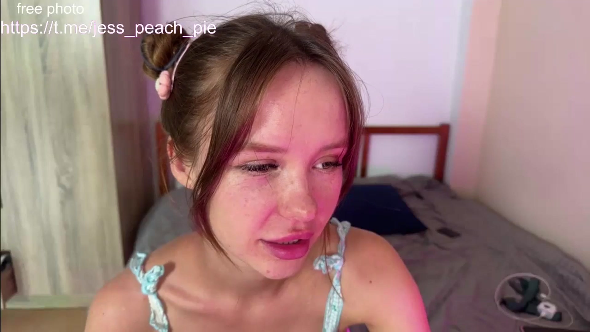 Gallery image thumbnail from Jess_peach's myfreecams stream on, 11/15/2024, 08:11 image 5 of 20