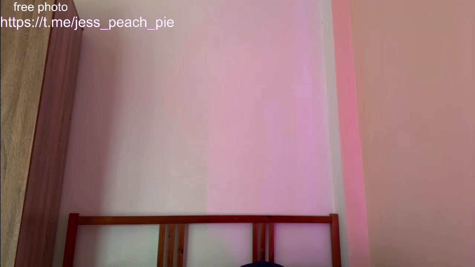 Gallery image thumbnail from Jess_peach's myfreecams stream on, 11/21/2024, 07:21 image 8 of 20