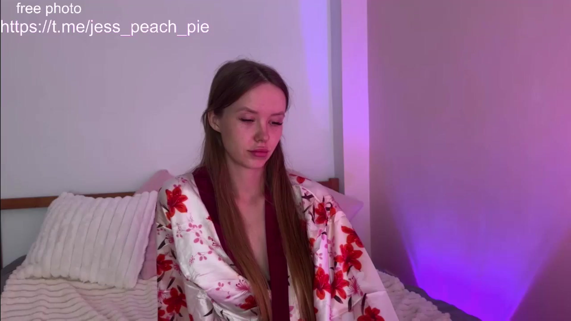 Gallery image thumbnail from Jess_peach's myfreecams stream on, 12/10/2024, 15:11 image 1 of 20