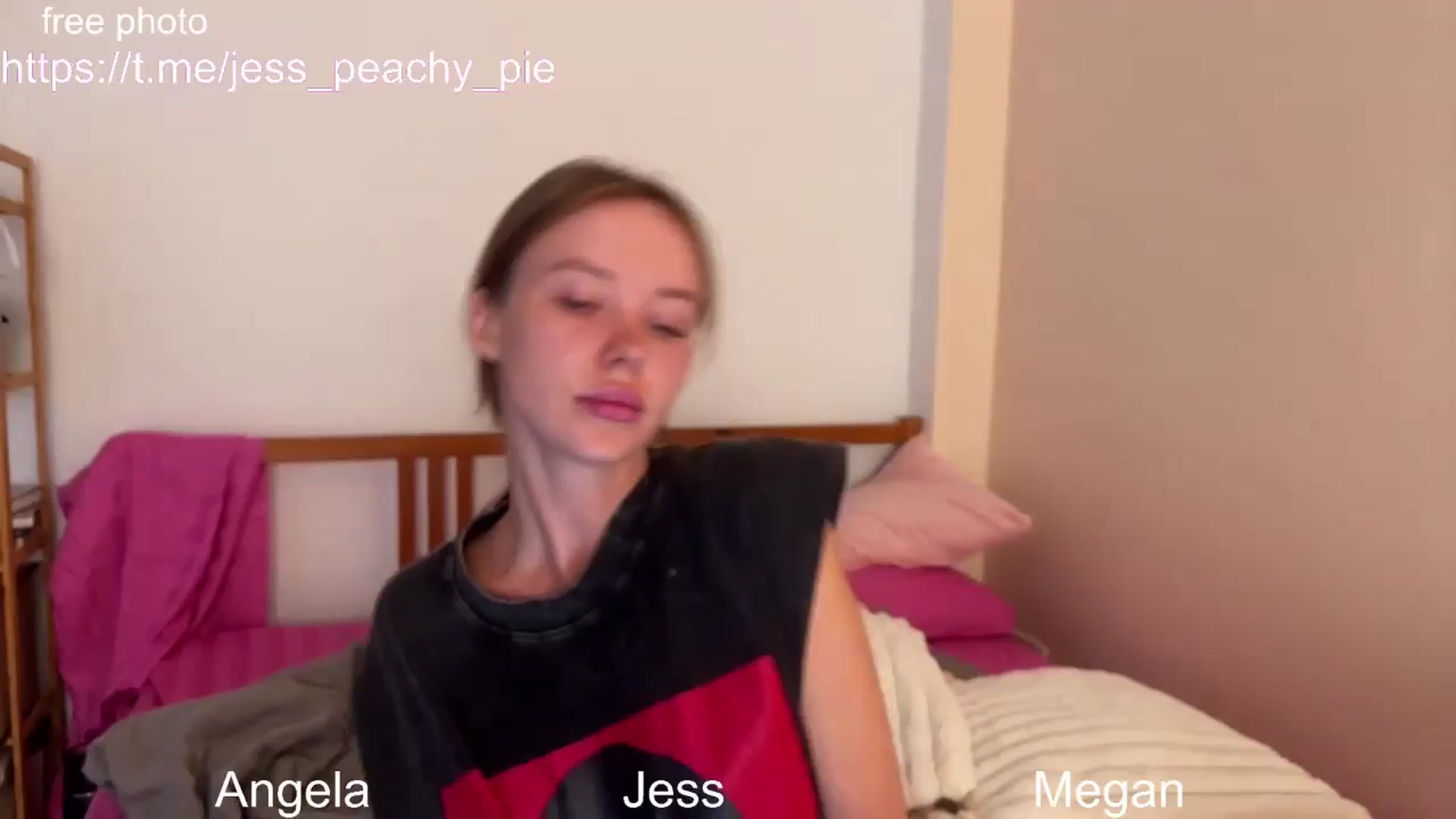 Gallery image thumbnail from Jess_peach's myfreecams stream on, 12/25/2024, 11:06 image 4 of 20