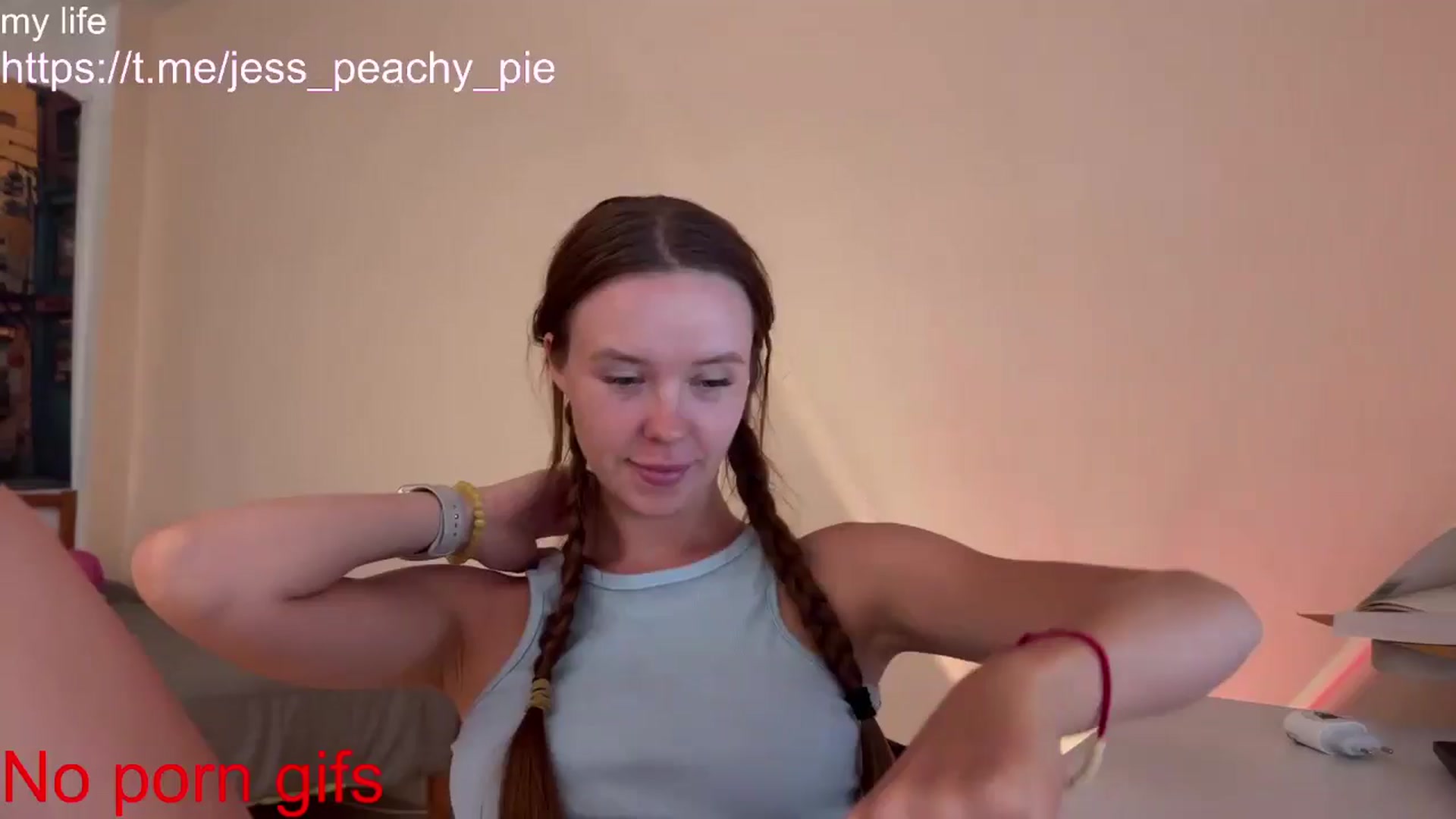Gallery image thumbnail from Jess_peach's myfreecams stream on, 03/04/2025, 15:22 image 9 of 20