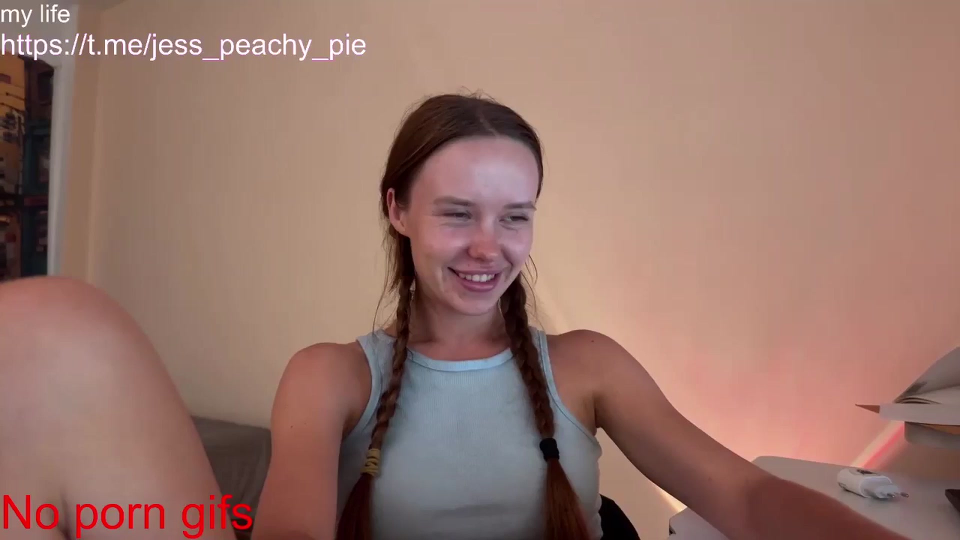 Gallery image thumbnail from Jess_peach's myfreecams stream on, 03/04/2025, 15:22 image 4 of 20