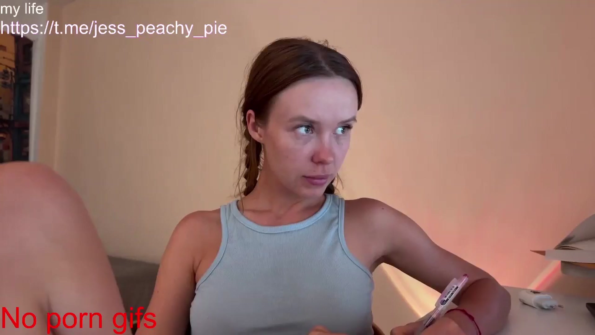 Gallery image thumbnail from Jess_peach's myfreecams stream on, 03/04/2025, 15:22 image 1 of 20
