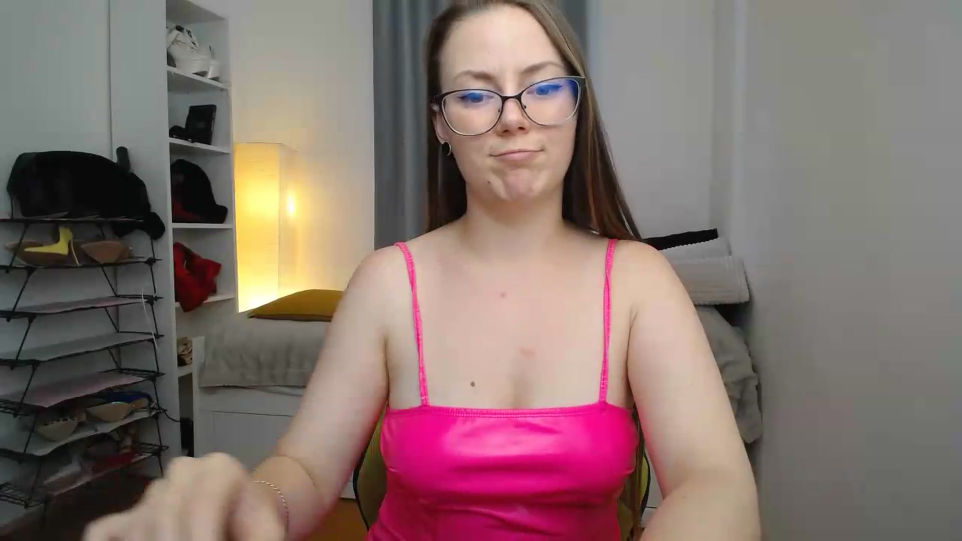 Gallery image thumbnail from JessaRouds's myfreecams stream on, 07/19/2026, 10:31 image 6 of 20