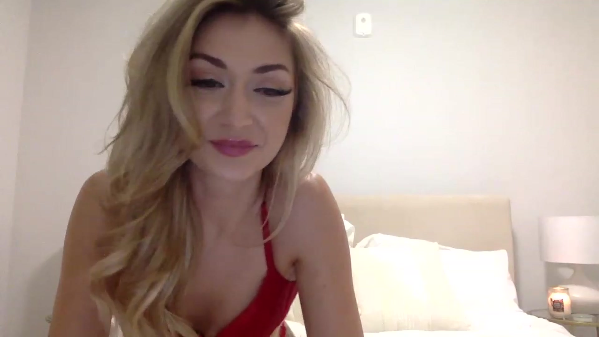 Gallery image thumbnail from JessaxJade's myfreecams stream on, 12/03/2022, 05:10 image 19 of 20