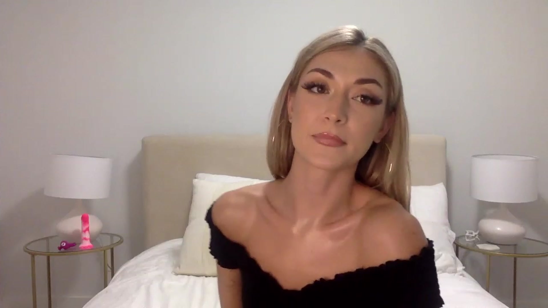 Gallery image thumbnail from JessaxJade's myfreecams stream on, 01/08/2023, 02:28 image 14 of 20
