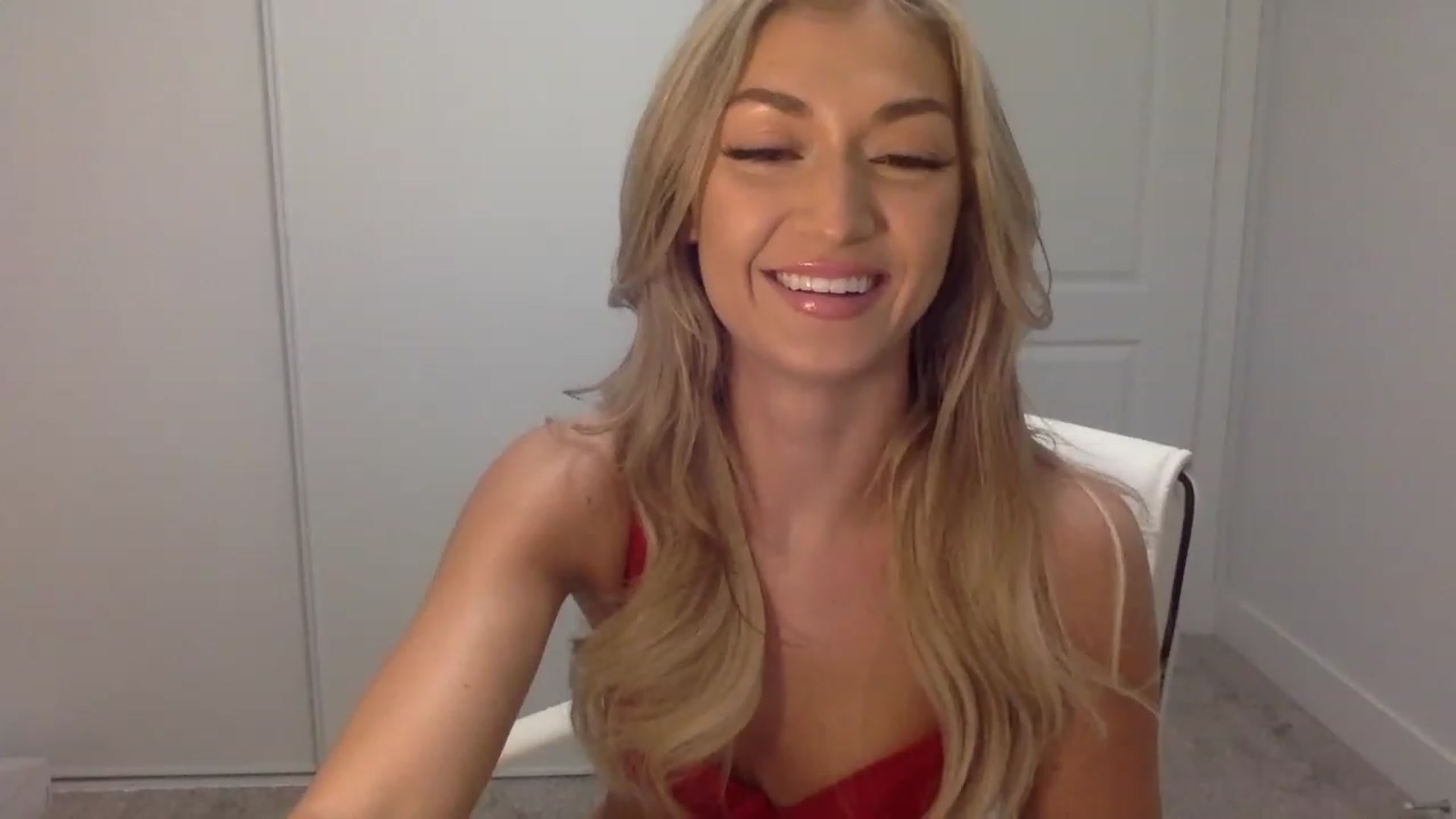 Gallery image thumbnail from JessaxJade's myfreecams stream on, 02/14/2023, 07:28 image 1 of 20