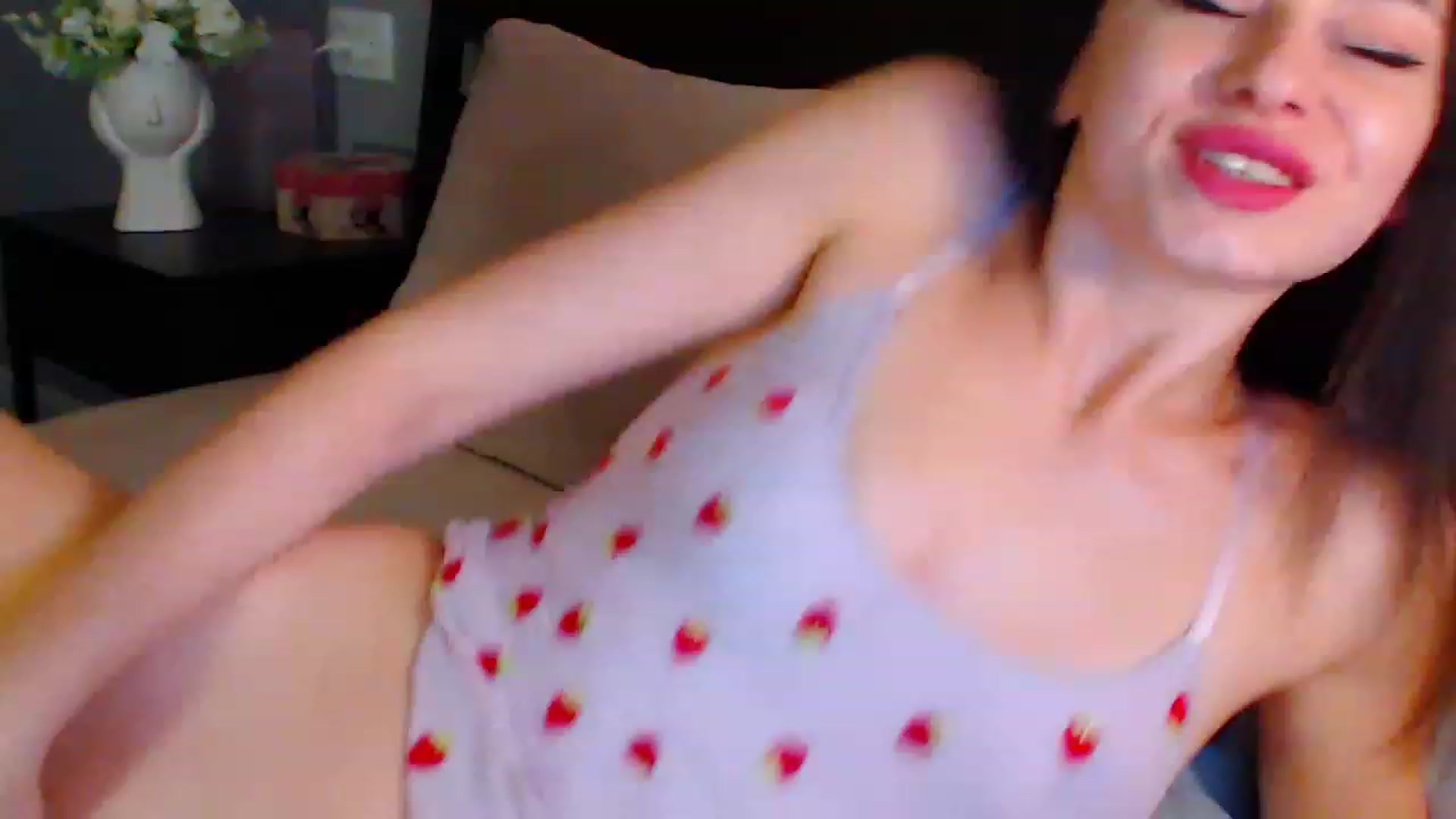 Gallery image thumbnail from JesseJane's myfreecams stream on, 03/08/2023, 24:36 image 16 of 20