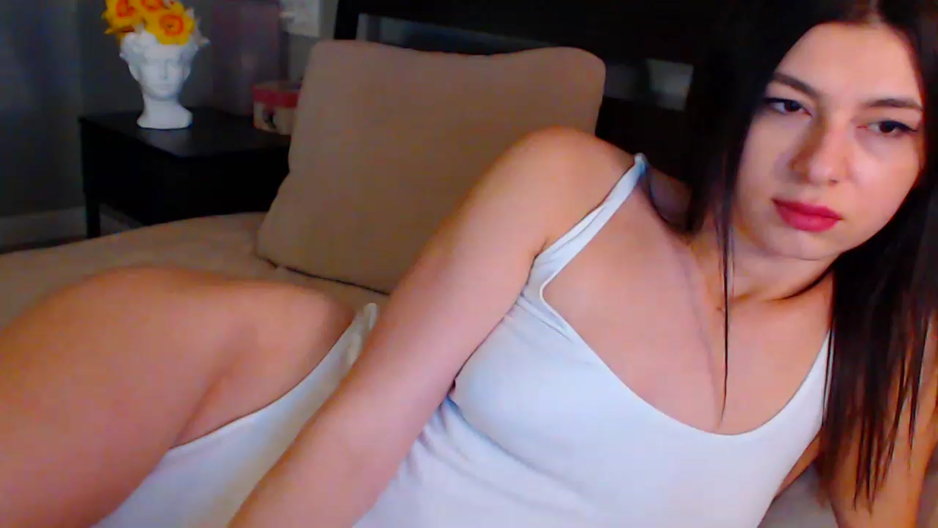 Gallery image thumbnail from JesseJane's myfreecams stream on, 03/28/2023, 24:46 image 7 of 20