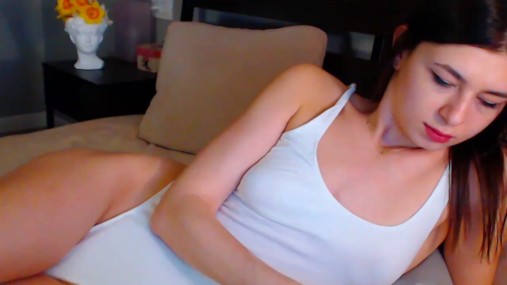 Gallery image thumbnail from JesseJane's myfreecams stream on, 03/28/2023, 24:46 image 6 of 20