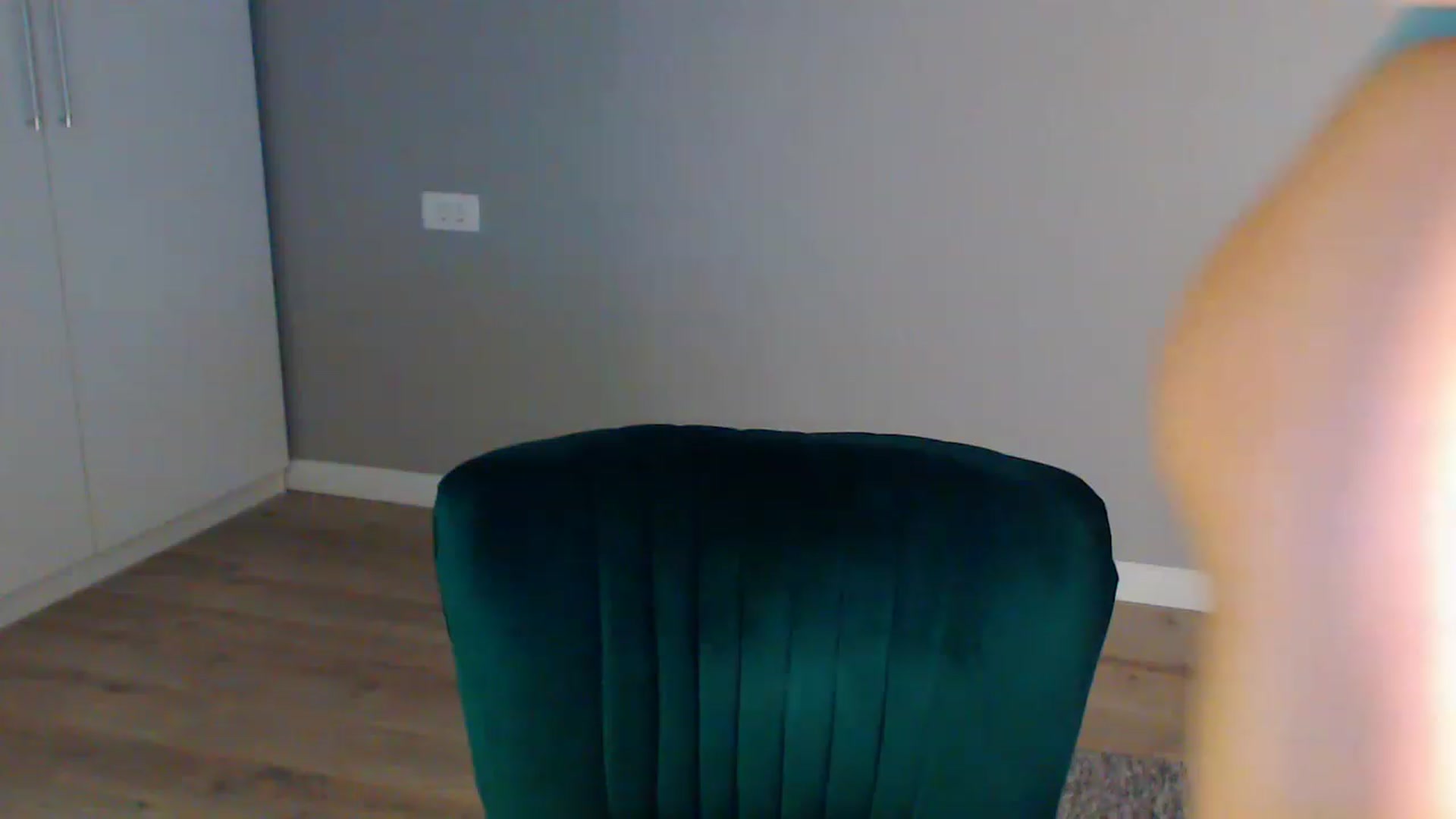 Gallery image thumbnail from JesseJane's myfreecams stream on, 04/26/2023, 23:40 image 6 of 20