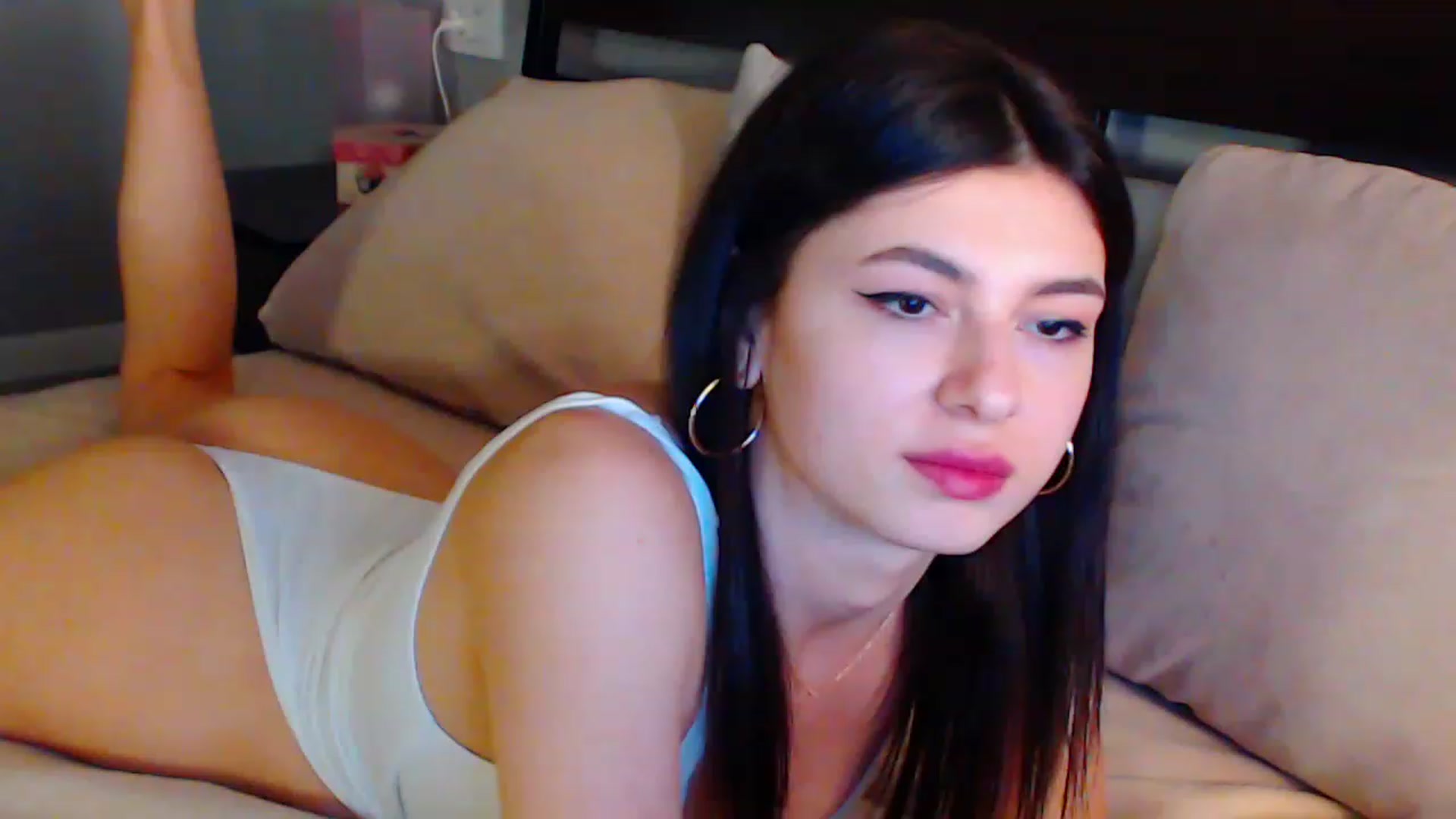 Gallery image thumbnail from JesseJane's myfreecams stream on, 04/28/2023, 20:39 image 6 of 20