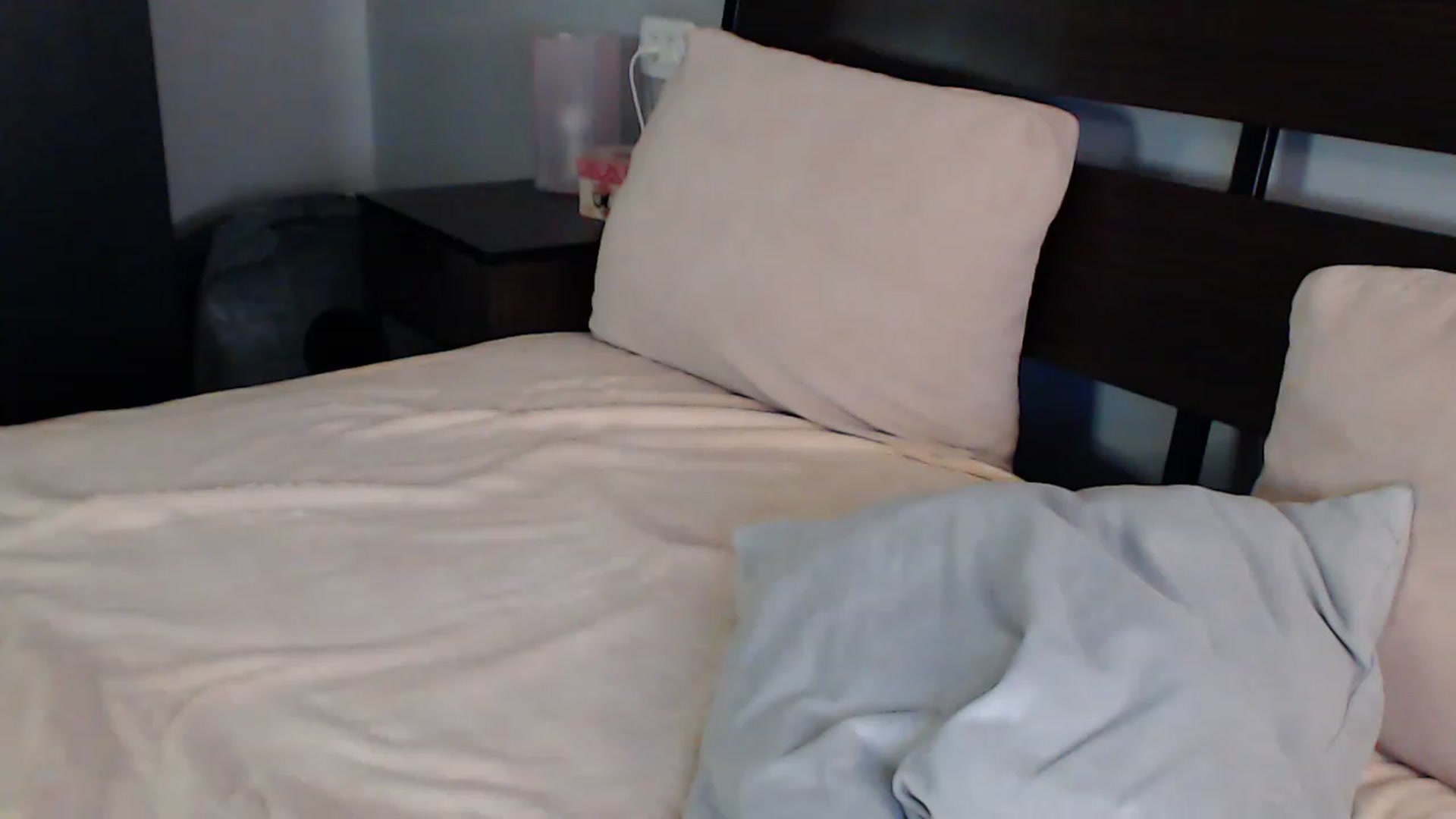 Gallery image thumbnail from JesseJane's myfreecams stream on, 05/17/2023, 23:38 image 14 of 20