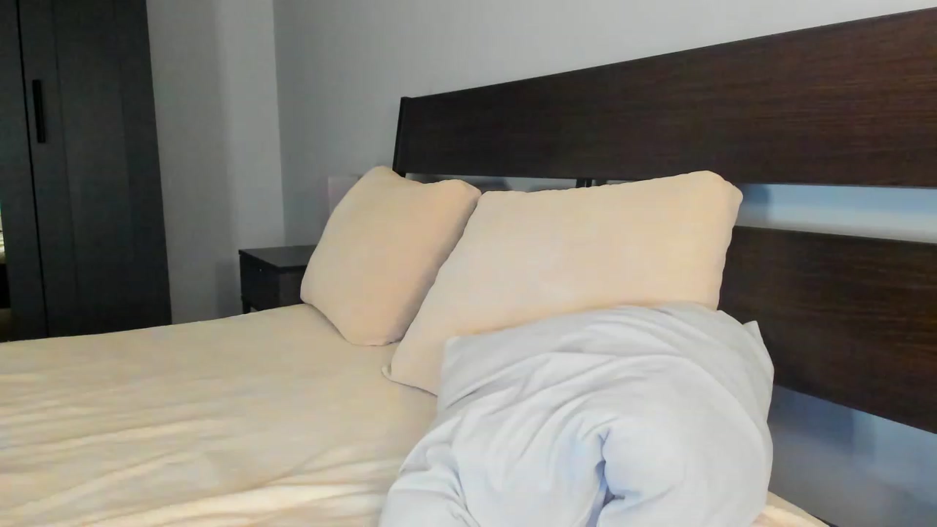 Gallery image thumbnail from JesseJane's myfreecams stream on, 06/15/2023, 19:25 image 12 of 20