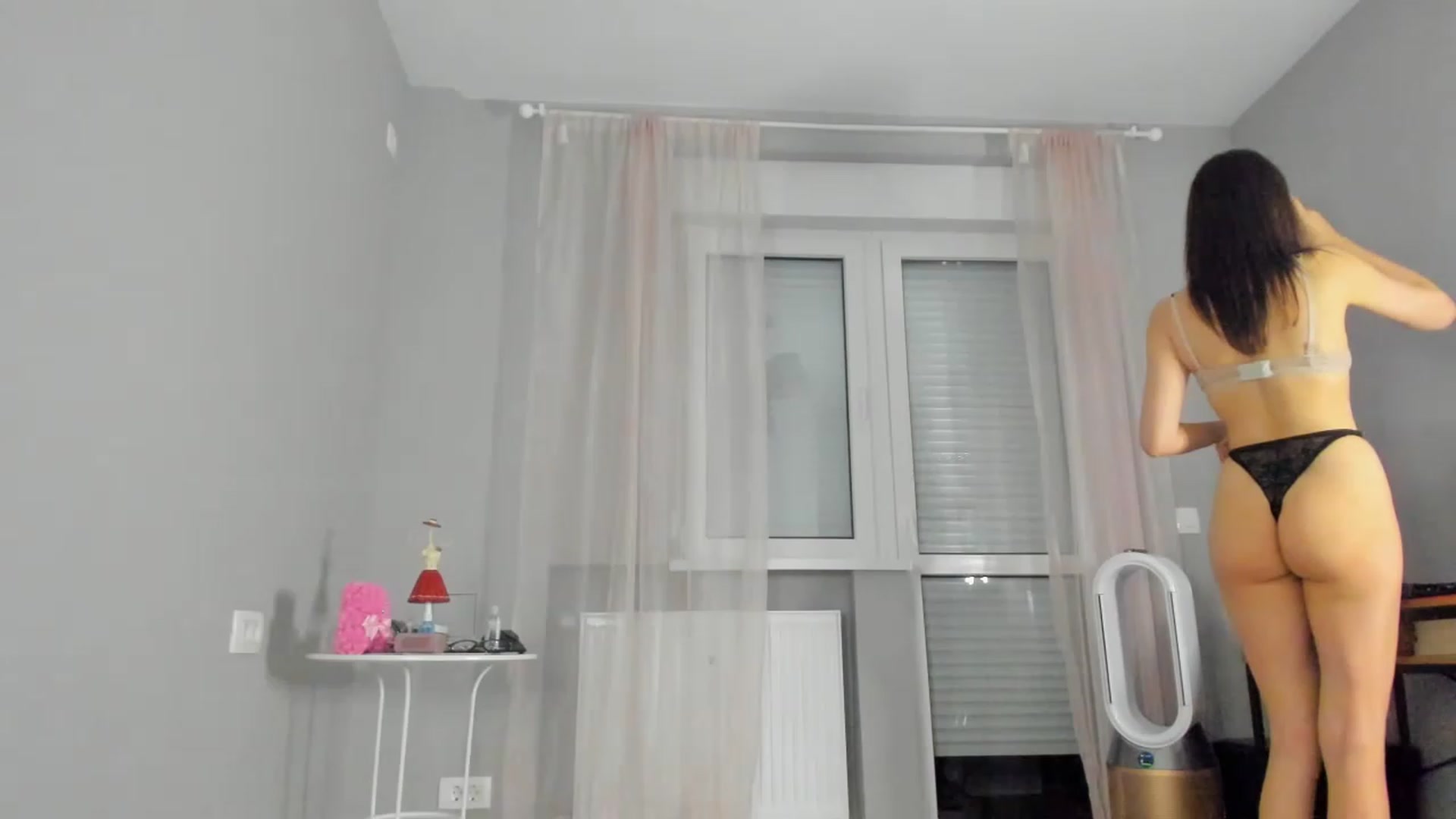 Gallery image thumbnail from JesseJane's myfreecams stream on, 07/05/2023, 20:34 image 15 of 20