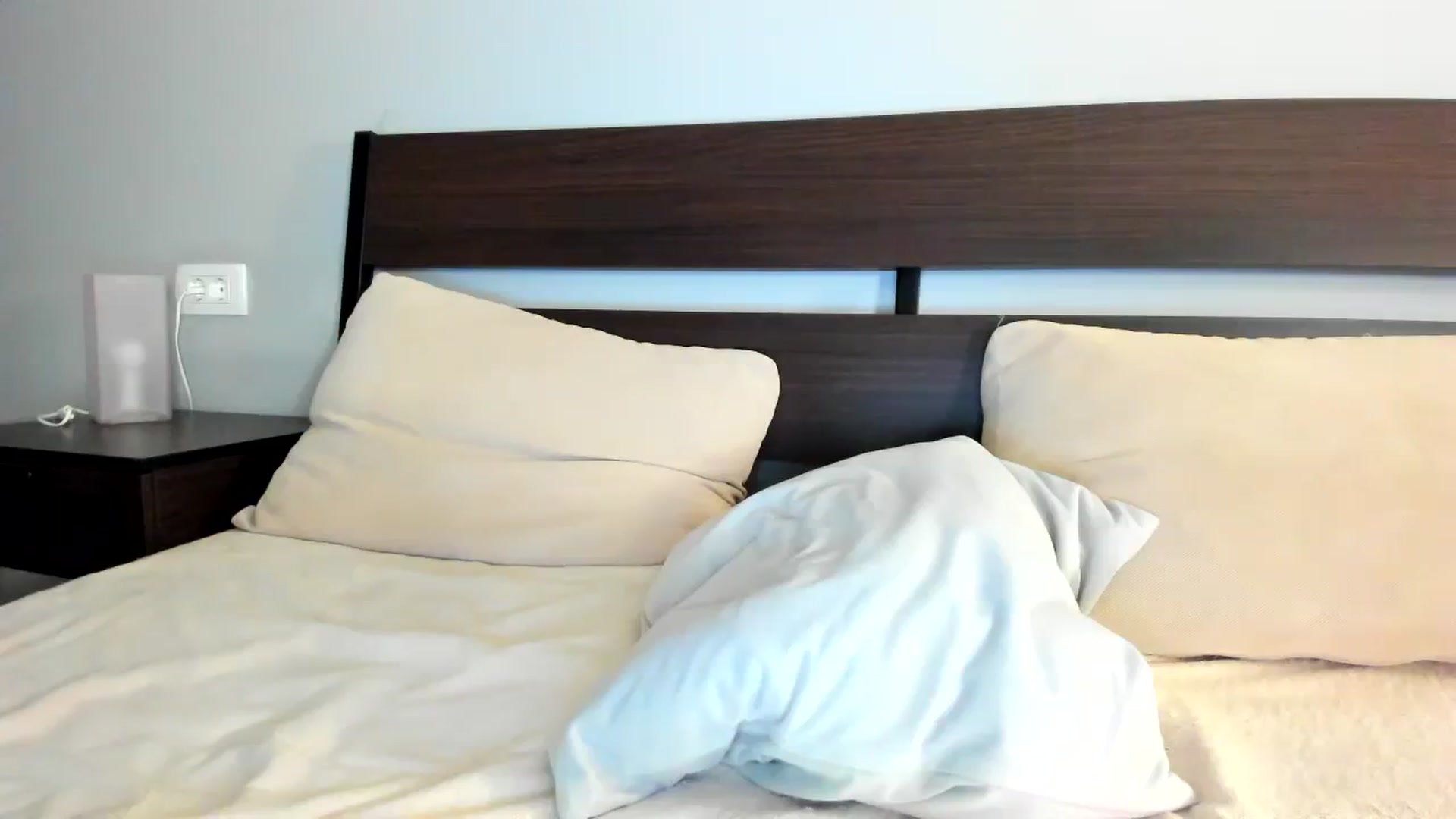 Gallery image thumbnail from JesseJane's myfreecams stream on, 03/13/2024, 24:11 image 17 of 20