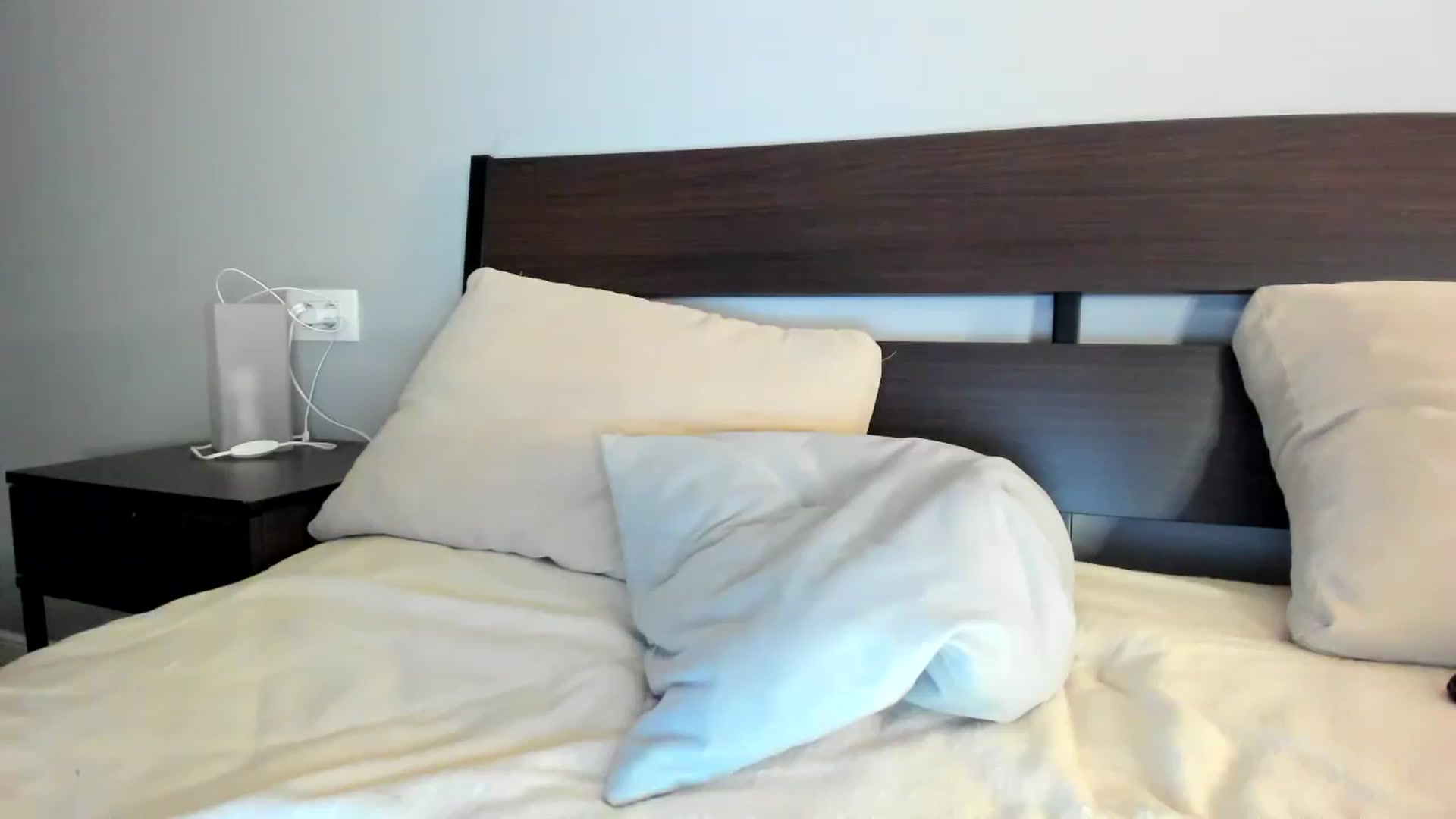 Gallery image thumbnail from JesseJane's myfreecams stream on, 05/08/2024, 20:57 image 13 of 20