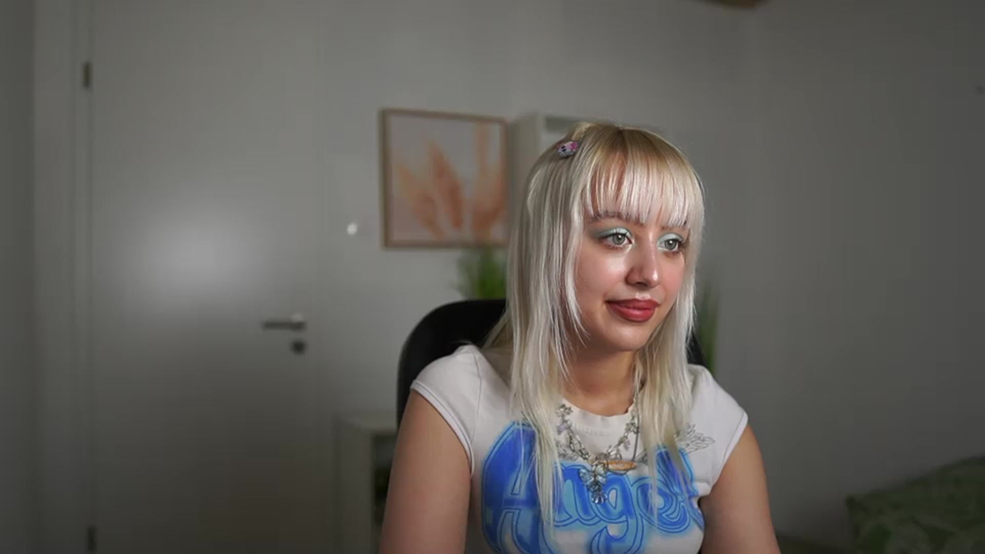 Gallery image thumbnail from JesseJane__'s myfreecams stream on, 02/16/2024, 15:18 image 10 of 20