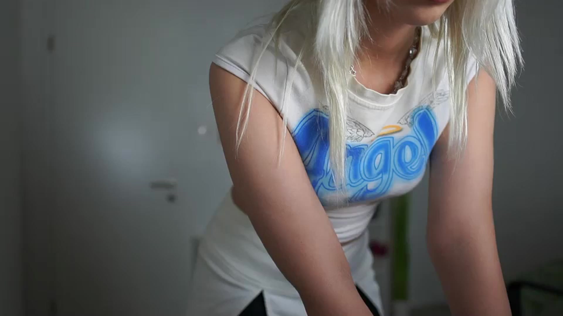 Gallery image thumbnail from JesseJane__'s myfreecams stream on, 02/16/2024, 18:55 image 17 of 20