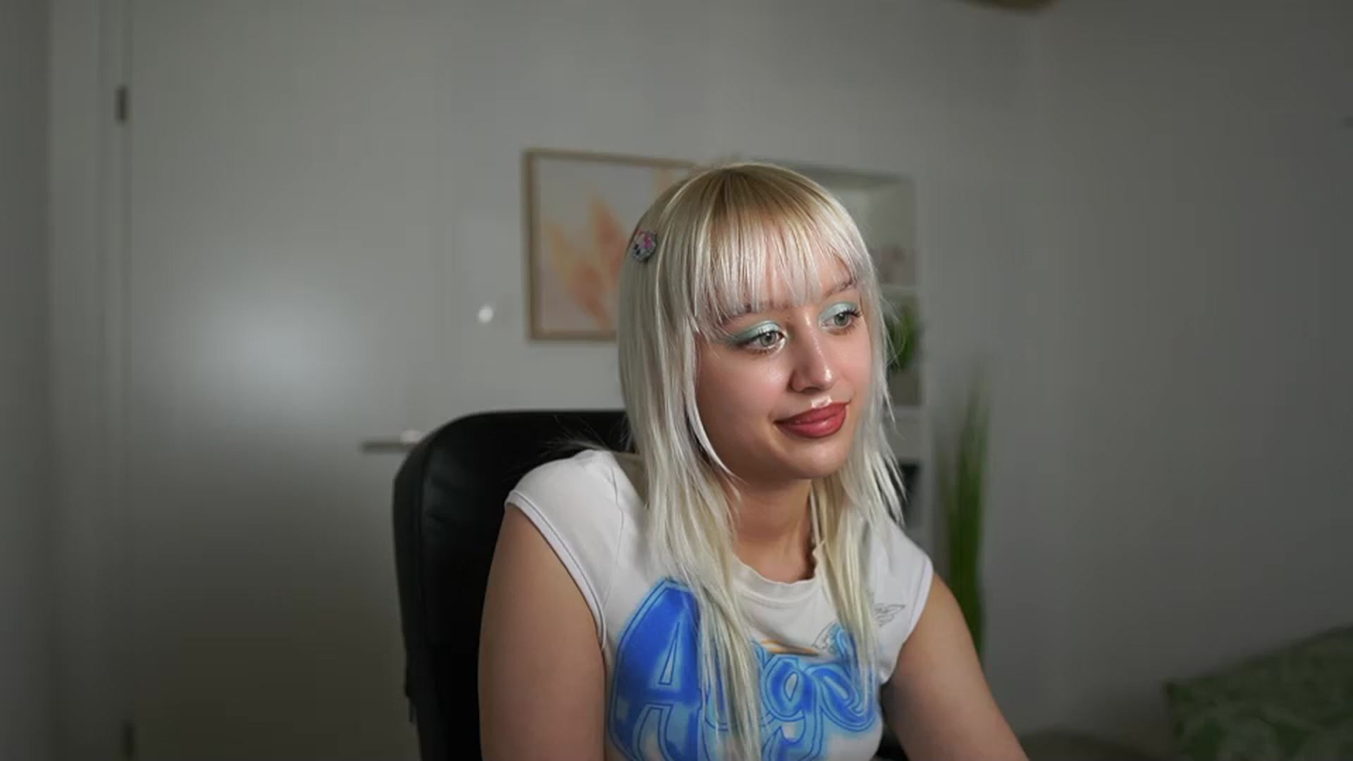 Gallery image thumbnail from JesseJane__'s myfreecams stream on, 02/16/2024, 18:55 image 16 of 20