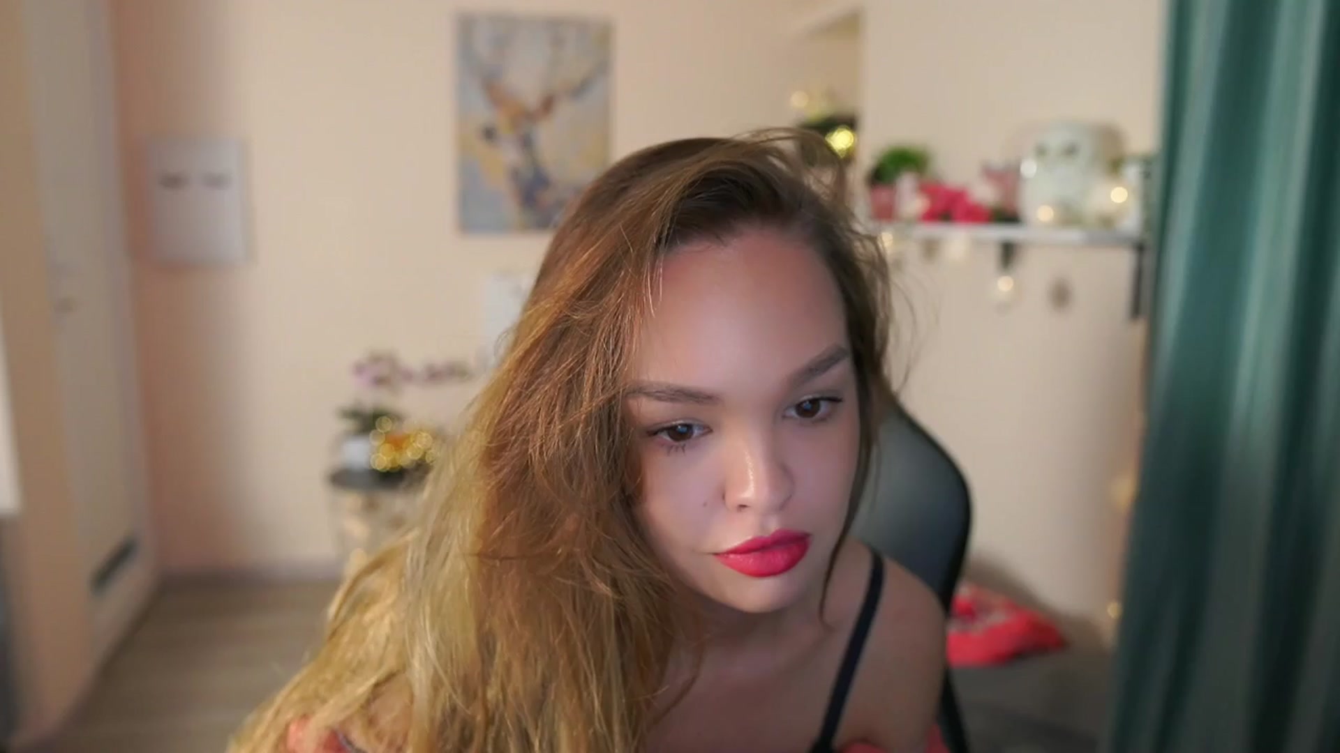 Gallery image thumbnail from Jesse__Jane__'s myfreecams stream on, 03/29/2024, 14:02 image 2 of 20