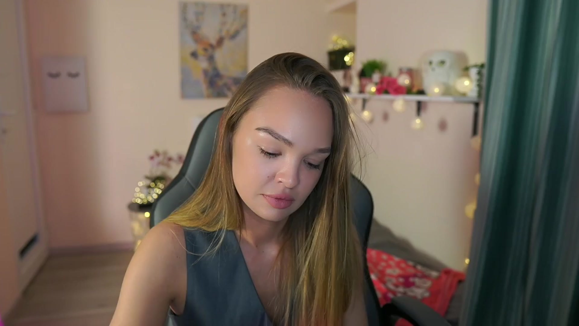 Gallery image thumbnail from Jesse__Jane__'s myfreecams stream on, 03/31/2024, 20:30 image 9 of 20