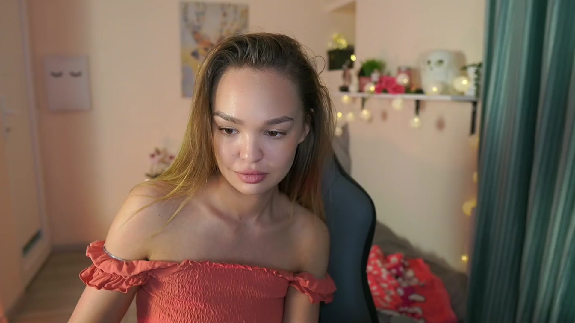 Gallery image thumbnail from Jesse__Jane__'s myfreecams stream on, 04/01/2024, 13:54 image 20 of 20