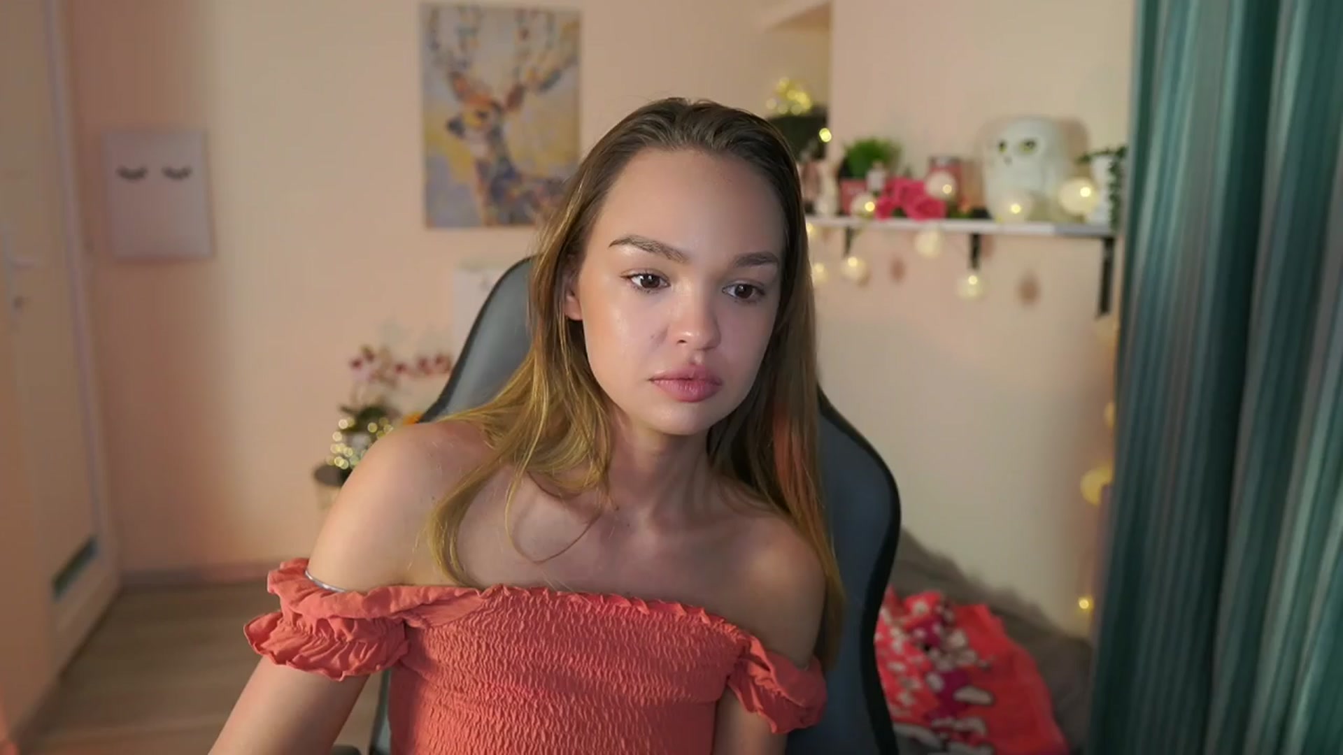 Gallery image thumbnail from Jesse__Jane__'s myfreecams stream on, 04/01/2024, 13:54 image 10 of 20