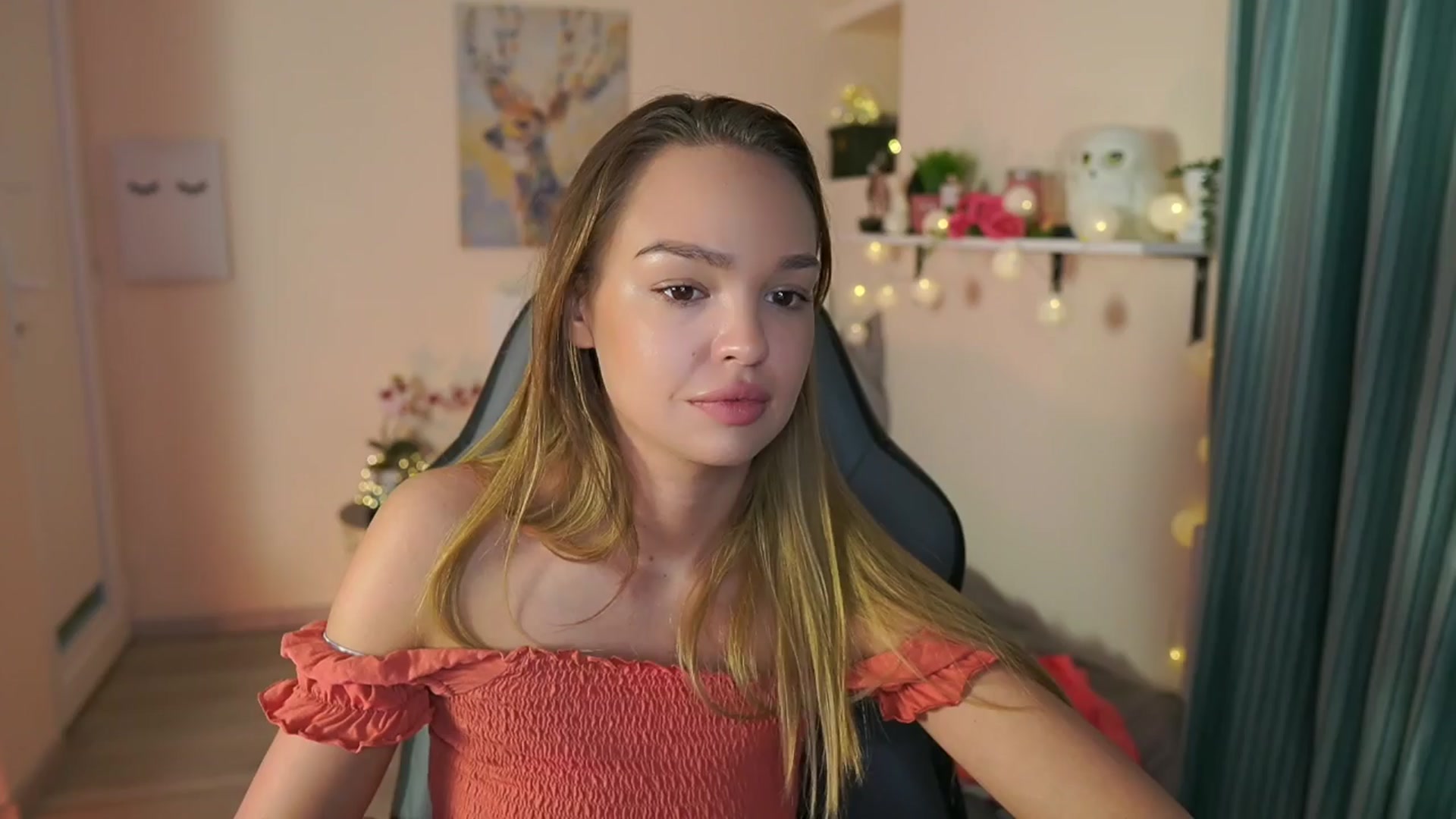 Gallery image thumbnail from Jesse__Jane__'s myfreecams stream on, 04/01/2024, 13:54 image 11 of 20