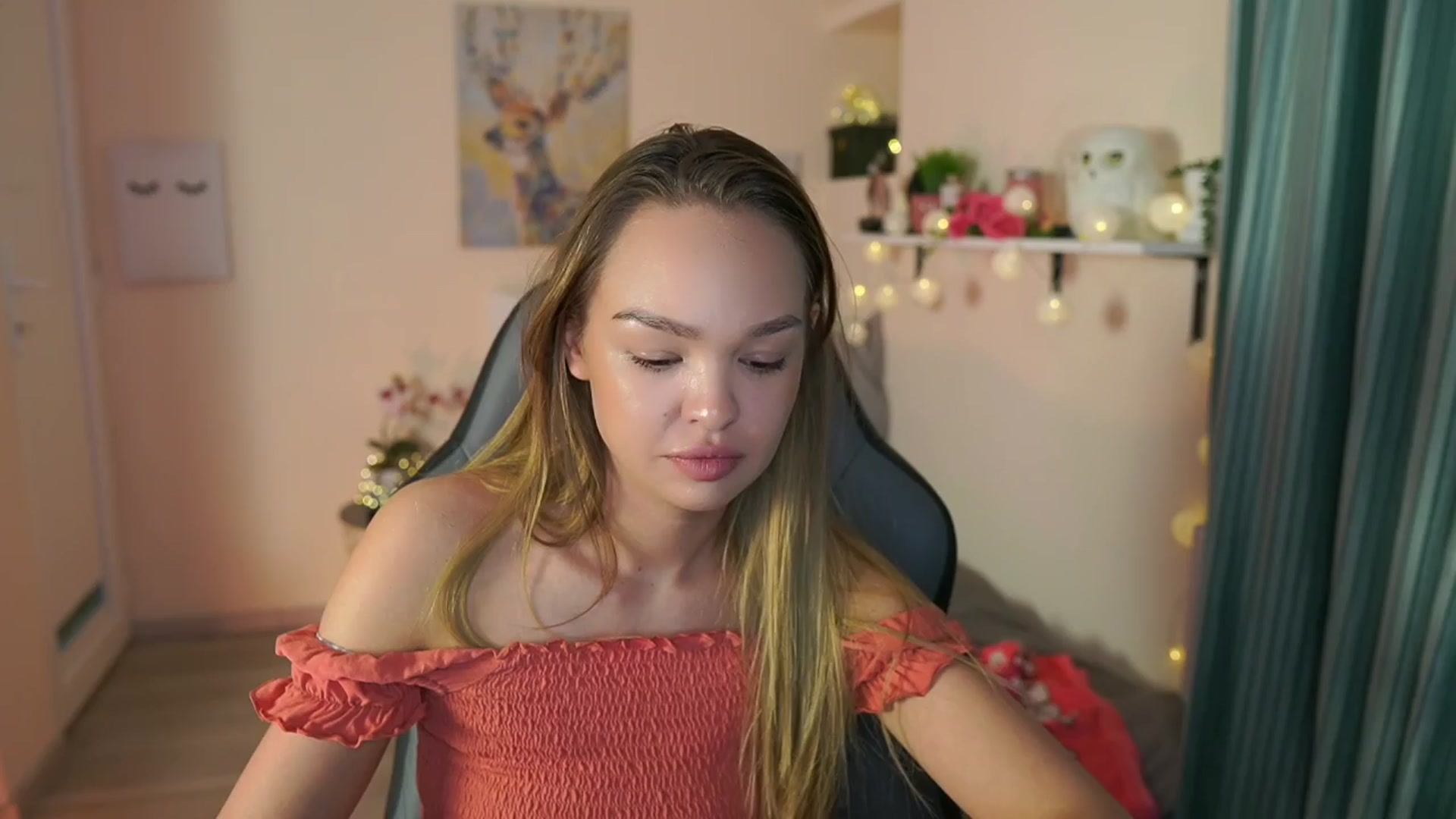 Gallery image thumbnail from Jesse__Jane__'s myfreecams stream on, 04/01/2024, 13:54 image 9 of 20