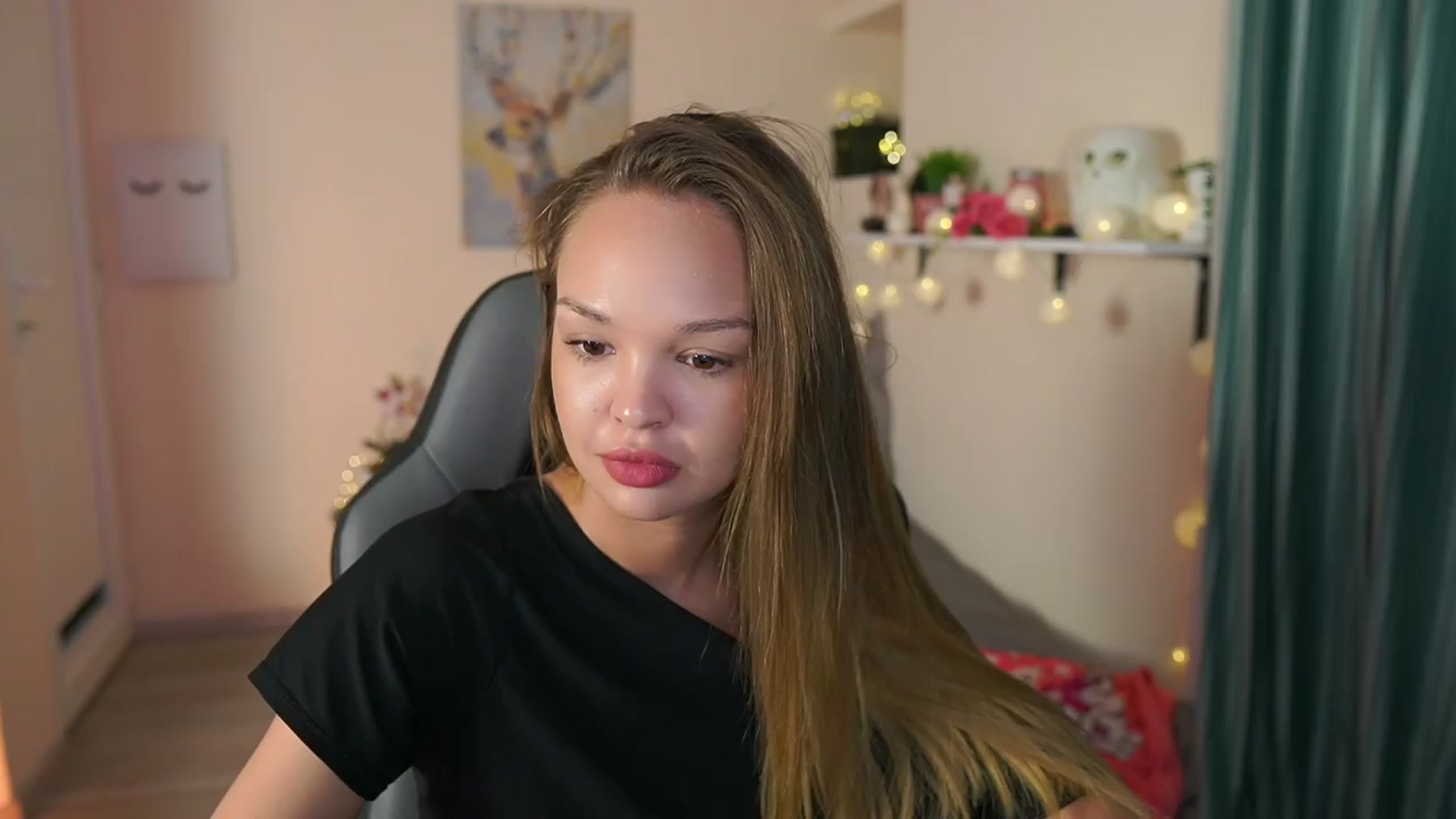Gallery image thumbnail from Jesse__Jane__'s myfreecams stream on, 04/02/2024, 04:58 image 9 of 20