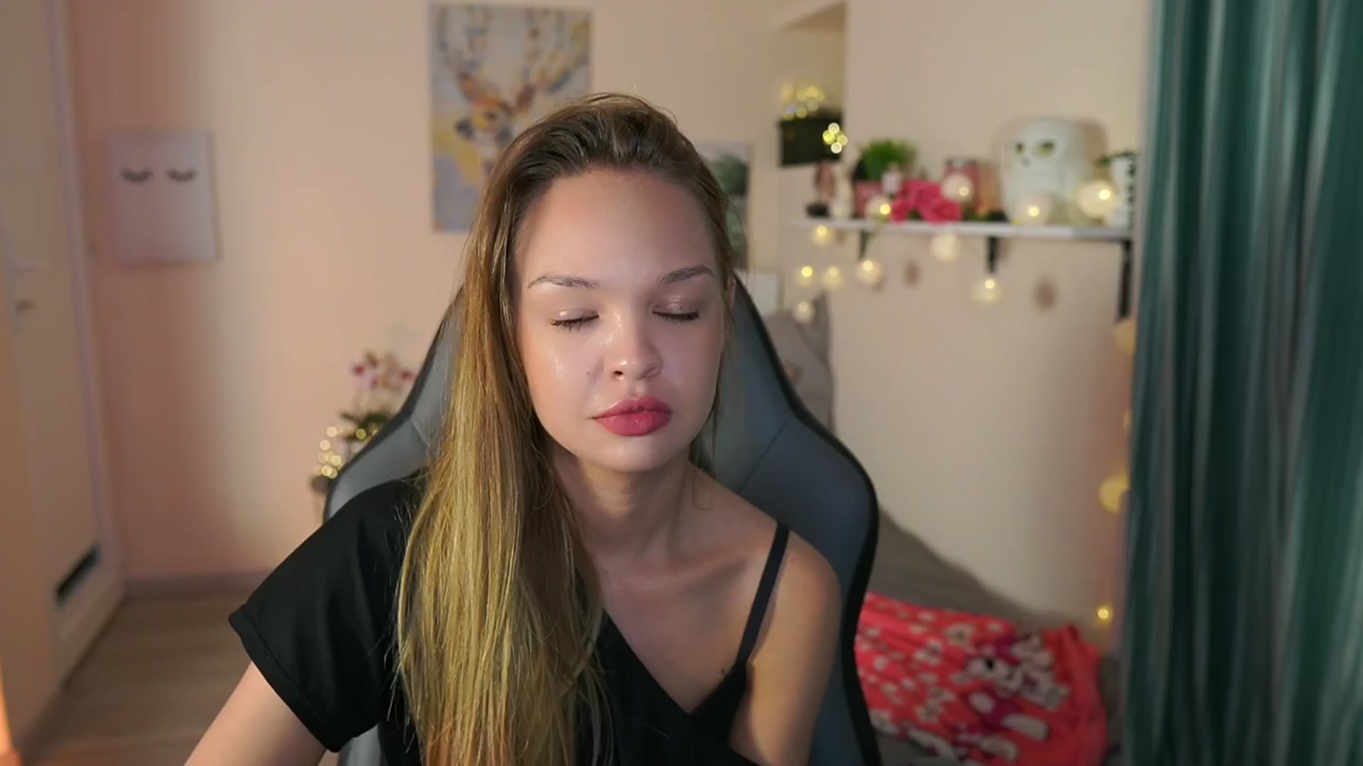 Gallery image thumbnail from Jesse__Jane__'s myfreecams stream on, 04/02/2024, 04:58 image 17 of 20