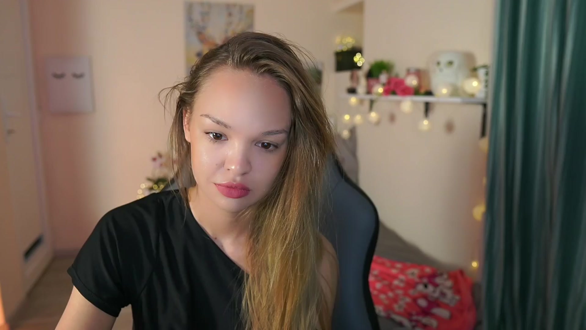Gallery image thumbnail from Jesse__Jane__'s myfreecams stream on, 04/02/2024, 04:58 image 19 of 20