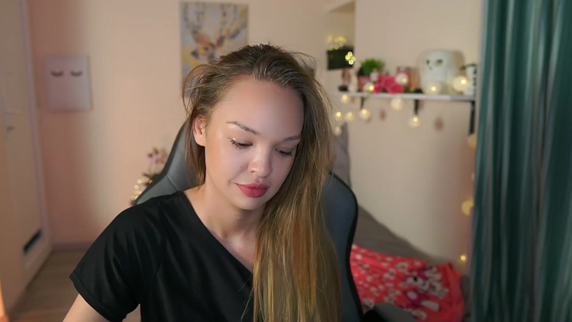 Gallery image thumbnail from Jesse__Jane__'s myfreecams stream on, 04/02/2024, 04:58 image 8 of 20