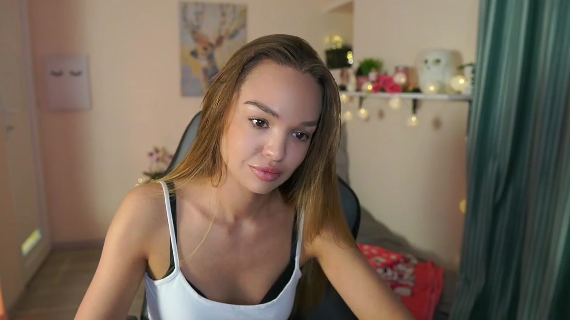 Gallery image thumbnail from Jesse__Jane__'s myfreecams stream on, 04/03/2024, 09:29 image 9 of 20