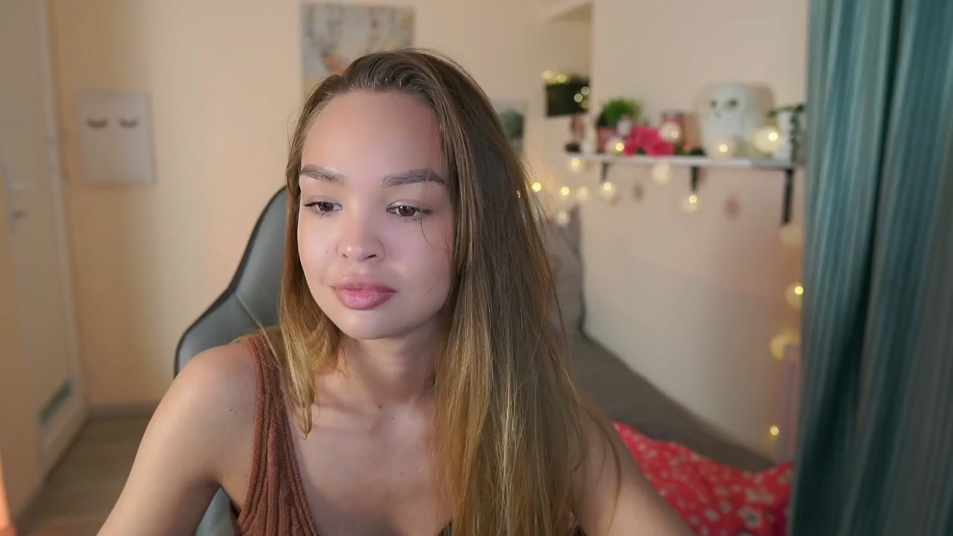 Gallery image thumbnail from Jesse__Jane__'s myfreecams stream on, 04/04/2024, 10:12 image 2 of 20