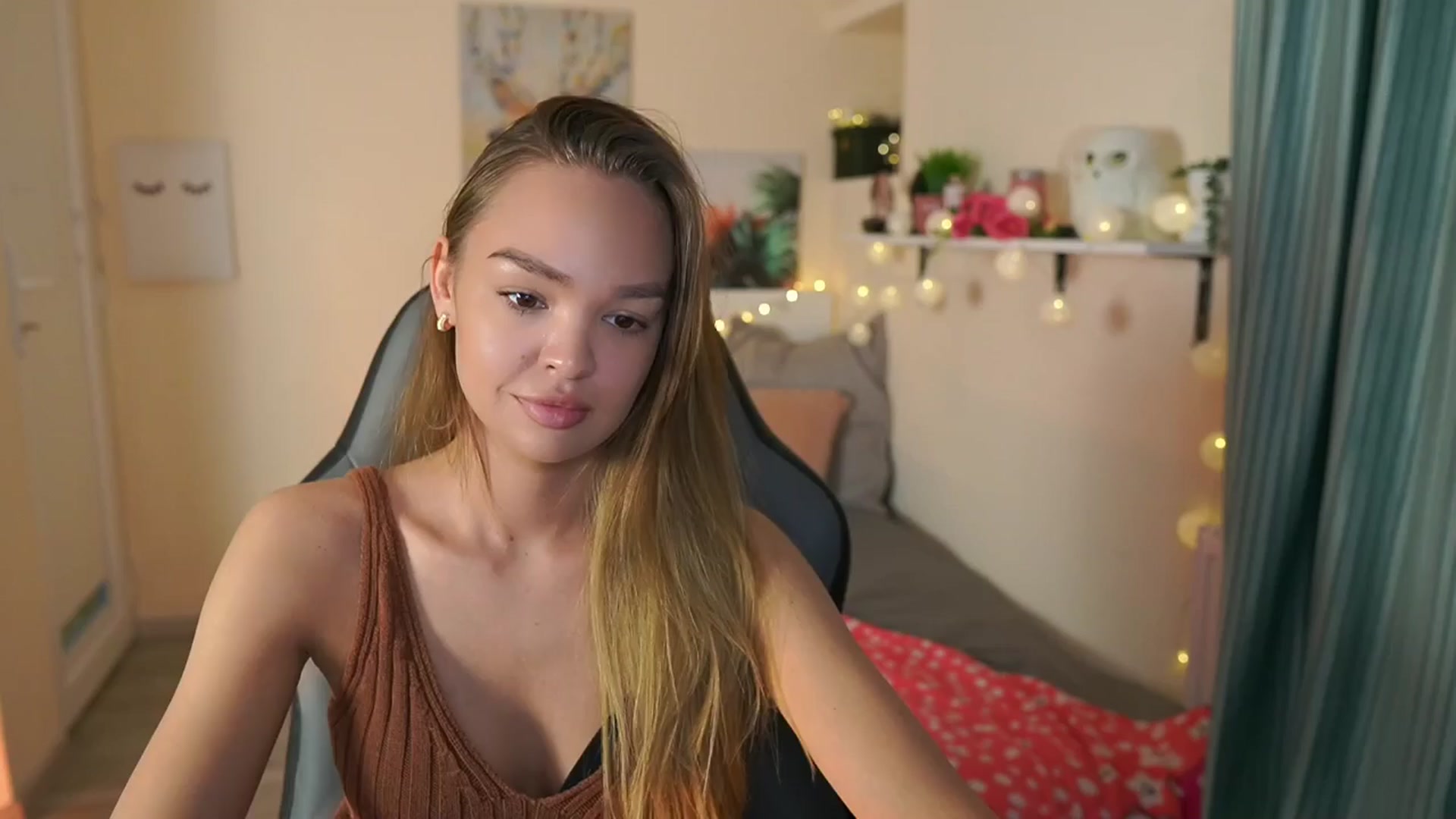Gallery image thumbnail from Jesse__Jane__'s myfreecams stream on, 04/04/2024, 10:12 image 6 of 20