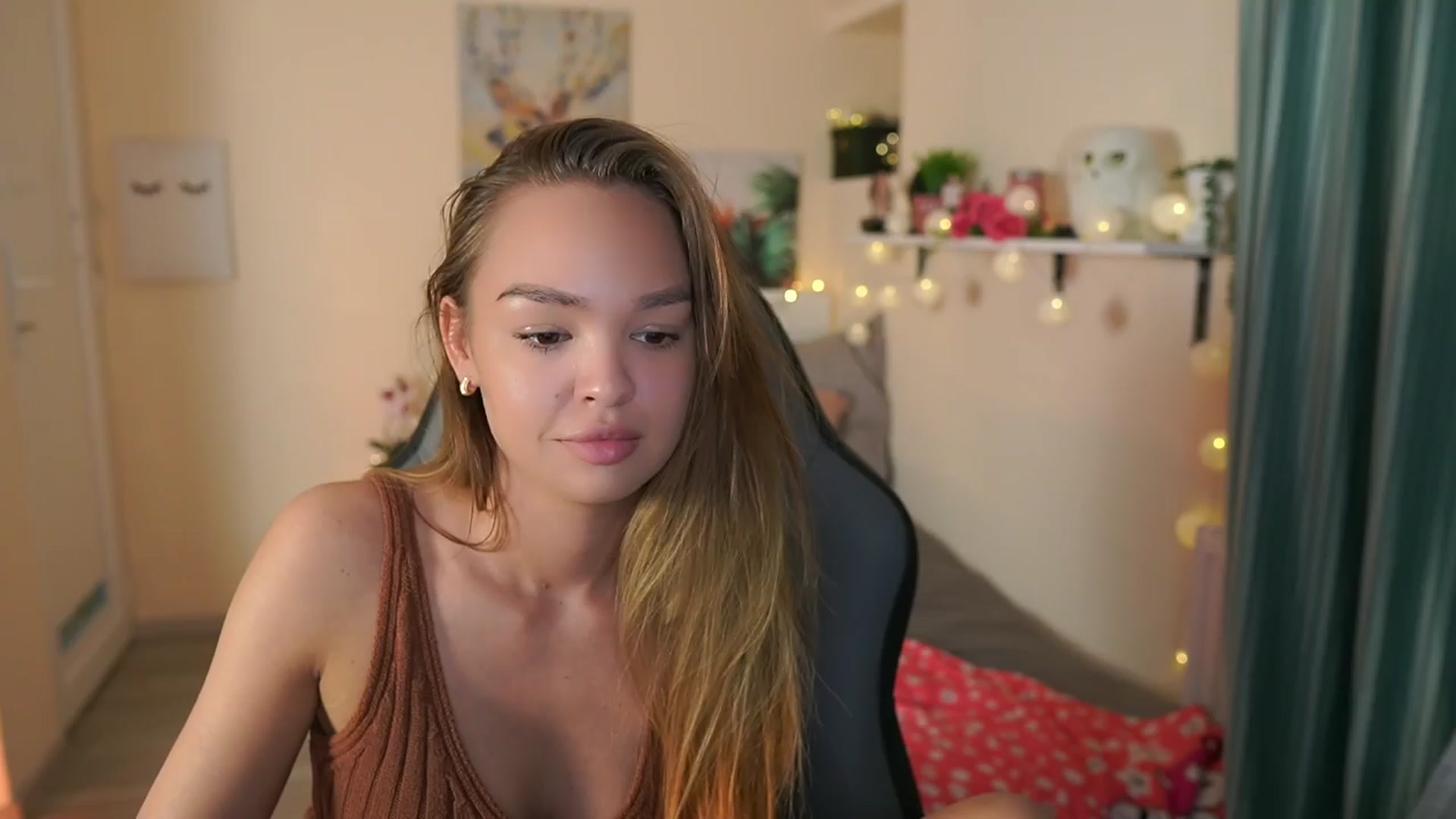 Gallery image thumbnail from Jesse__Jane__'s myfreecams stream on, 04/04/2024, 10:59 image 1 of 20