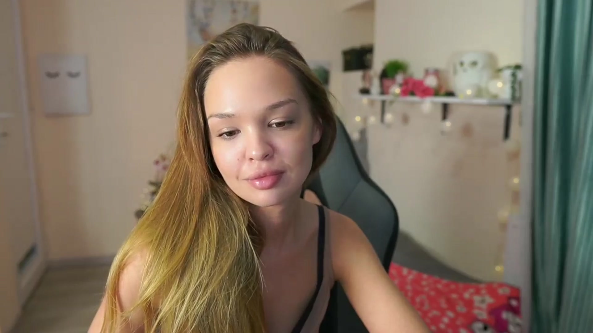 Gallery image thumbnail from Jesse__Jane__'s myfreecams stream on, 04/05/2024, 12:56 image 15 of 20