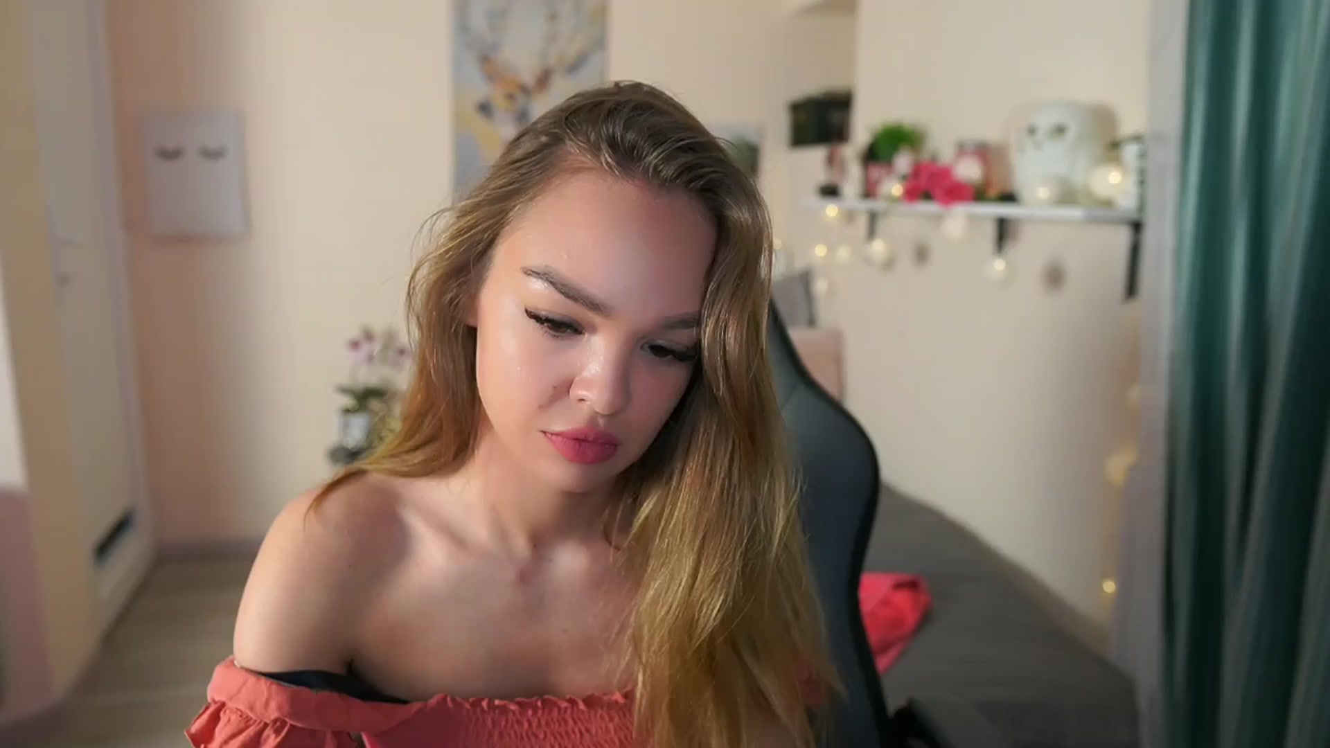 Gallery image thumbnail from Jesse__Jane__'s myfreecams stream on, 04/10/2024, 07:14 image 3 of 20