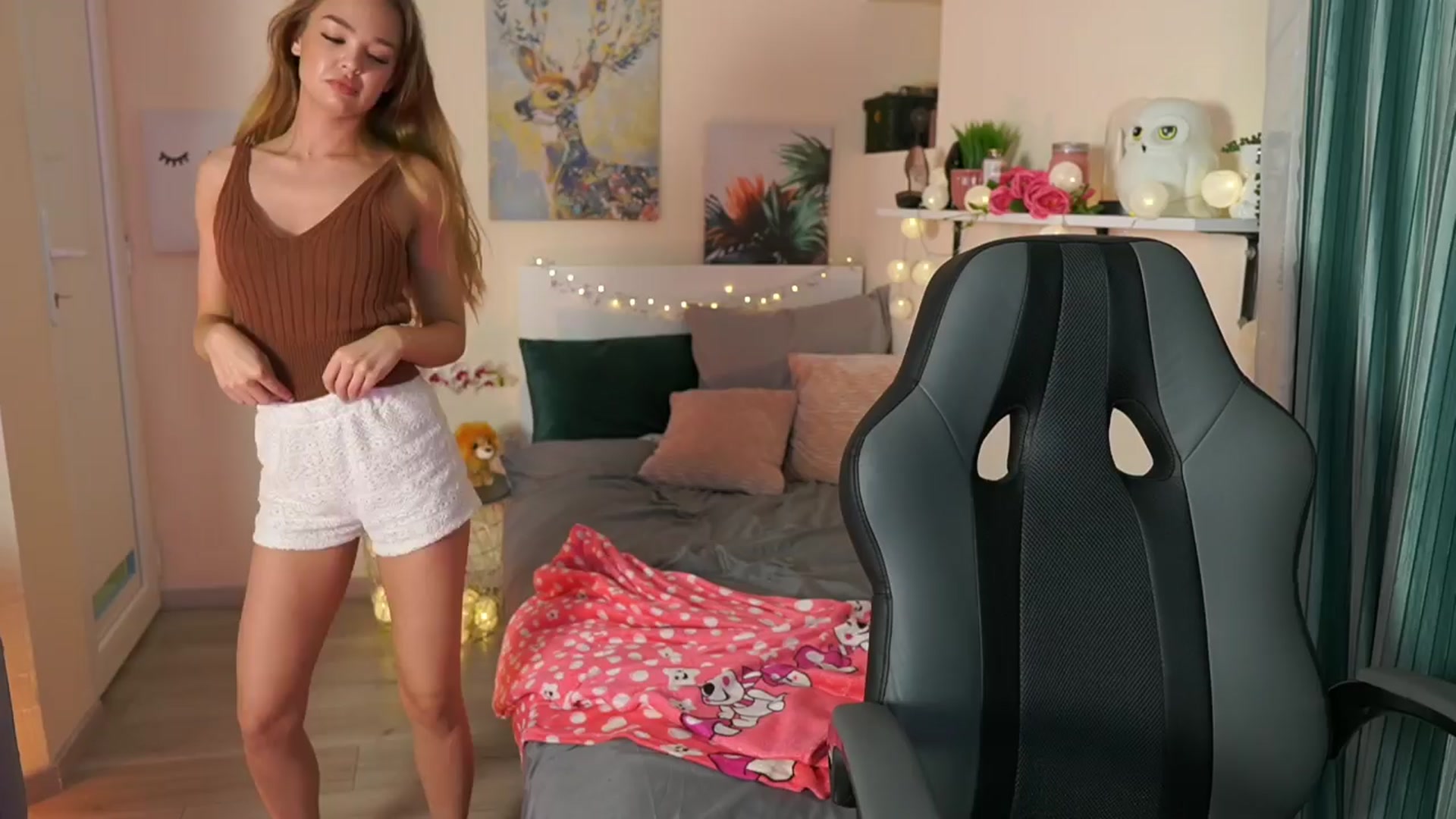 Gallery image thumbnail from Jesse__Jane__'s myfreecams stream on, 04/12/2024, 10:19 image 2 of 20