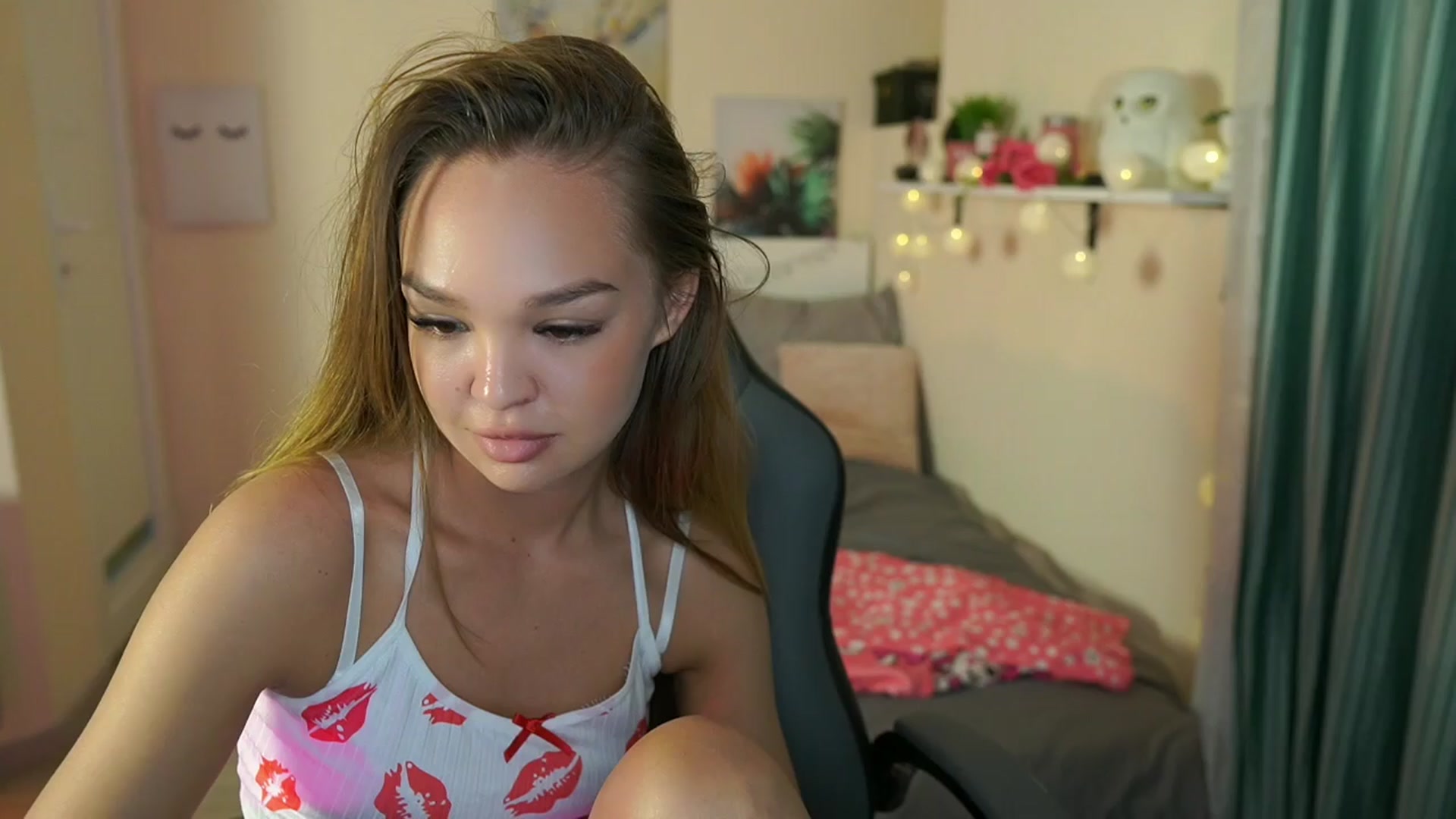 Gallery image thumbnail from Jesse__Jane__'s myfreecams stream on, 04/15/2024, 14:50 image 18 of 20