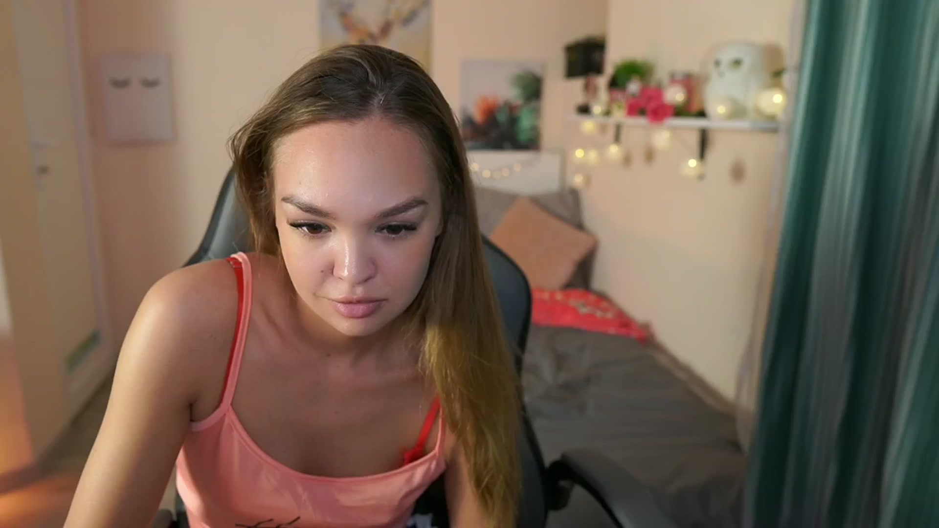 Gallery image thumbnail from Jesse__Jane__'s myfreecams stream on, 04/19/2024, 11:23 image 11 of 20