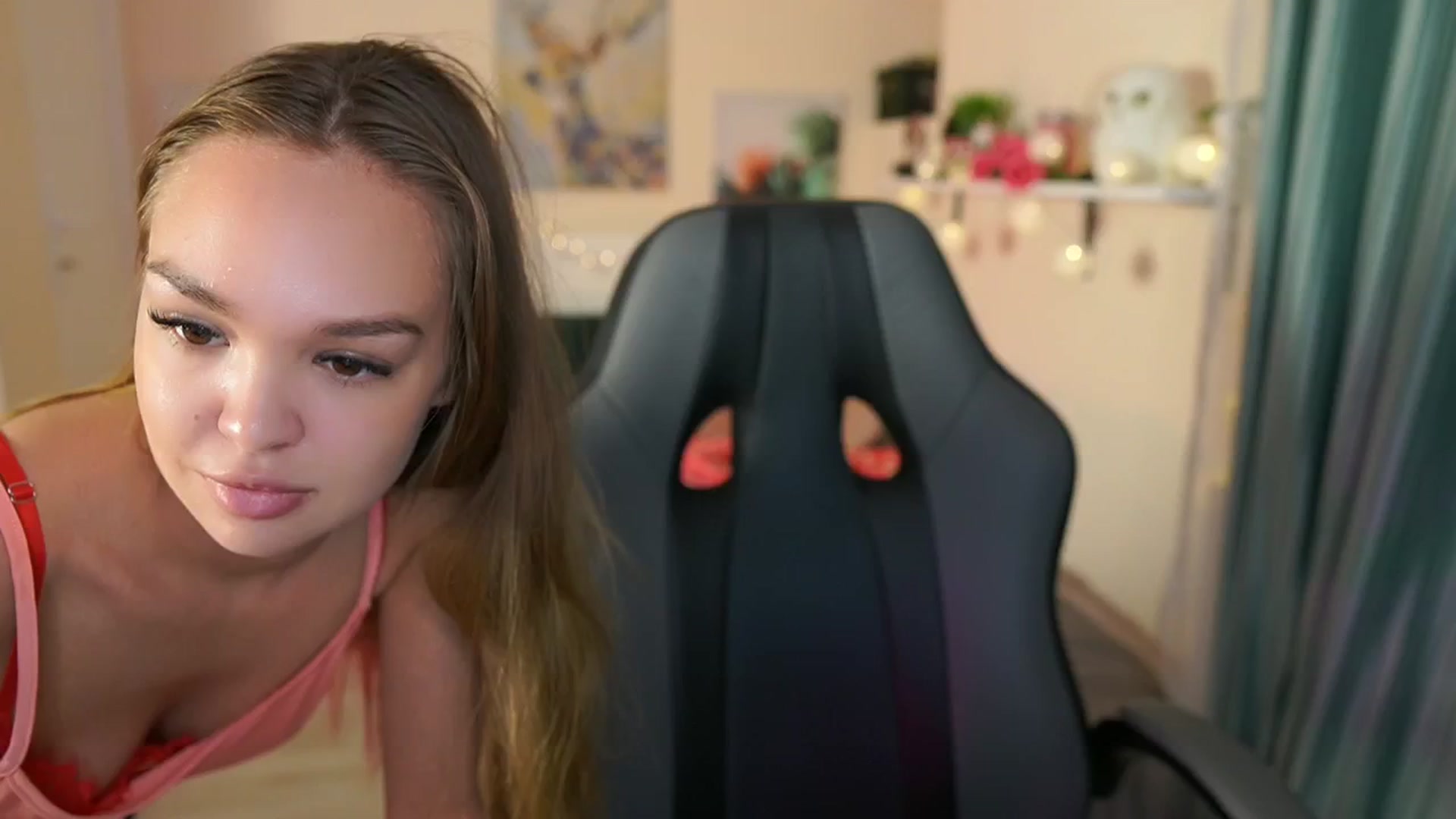 Gallery image thumbnail from Jesse__Jane__'s myfreecams stream on, 04/19/2024, 11:58 image 9 of 20