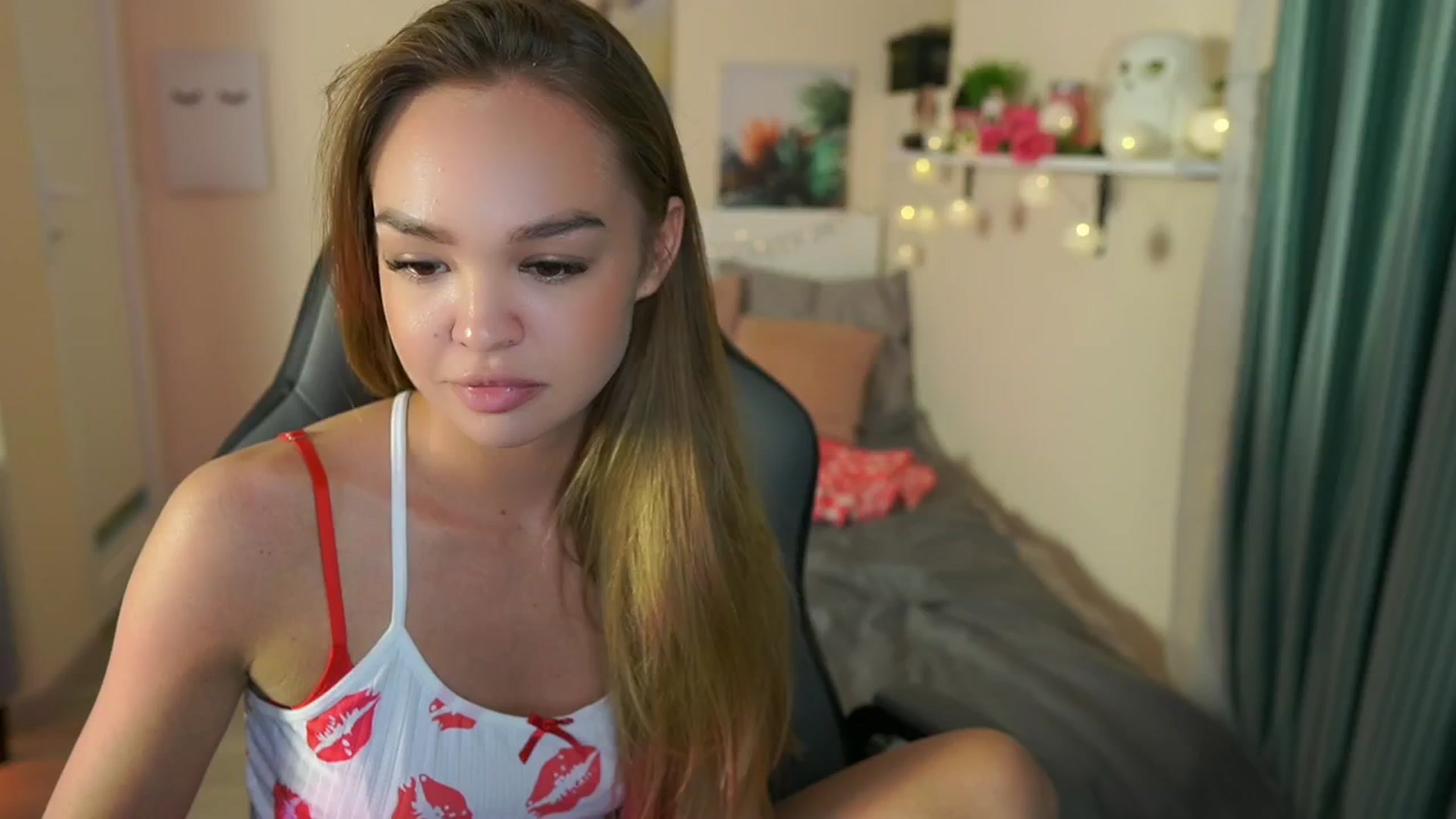 Gallery image thumbnail from Jesse__Jane__'s myfreecams stream on, 04/24/2024, 21:39 image 14 of 20