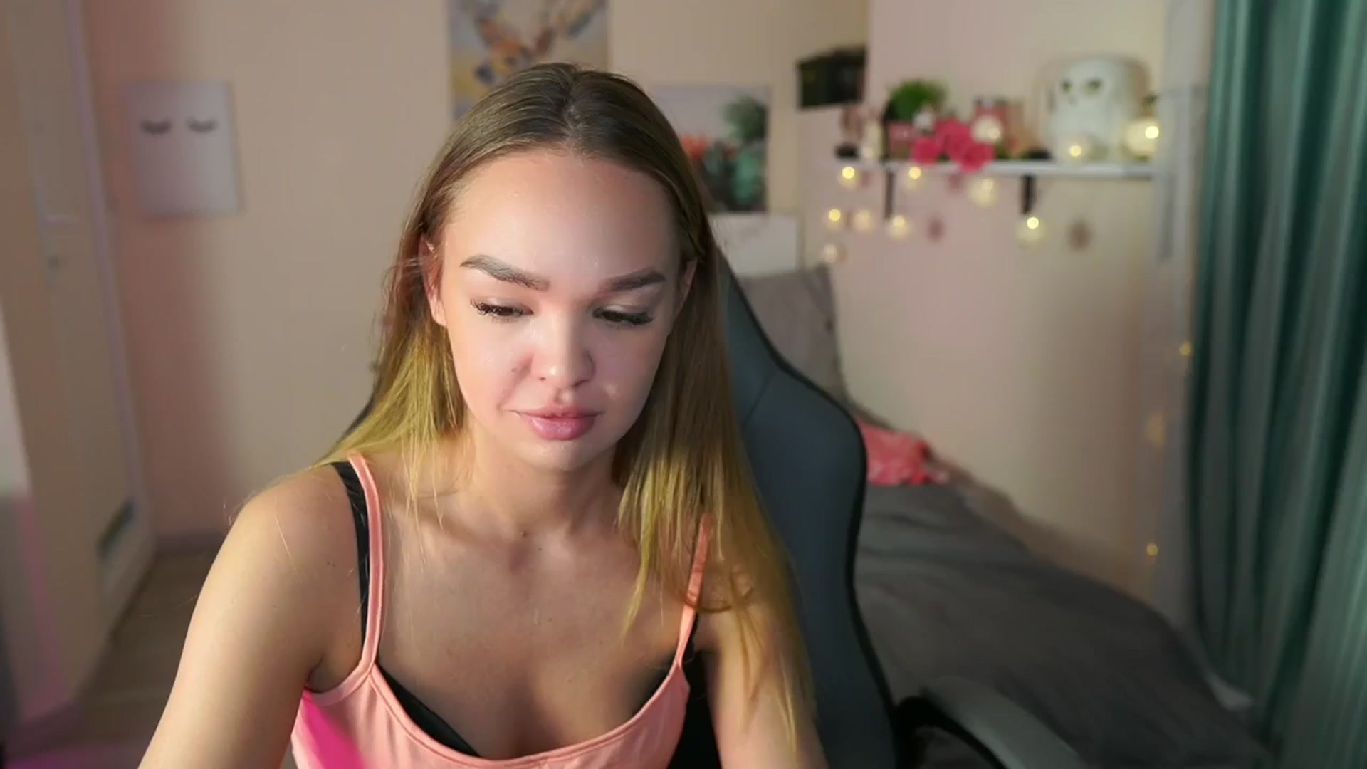 Gallery image thumbnail from Jesse__Jane__'s myfreecams stream on, 04/28/2024, 04:51 image 20 of 20