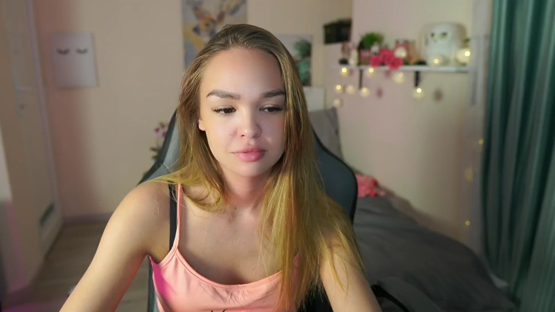 Gallery image thumbnail from Jesse__Jane__'s myfreecams stream on, 04/28/2024, 04:51 image 17 of 20