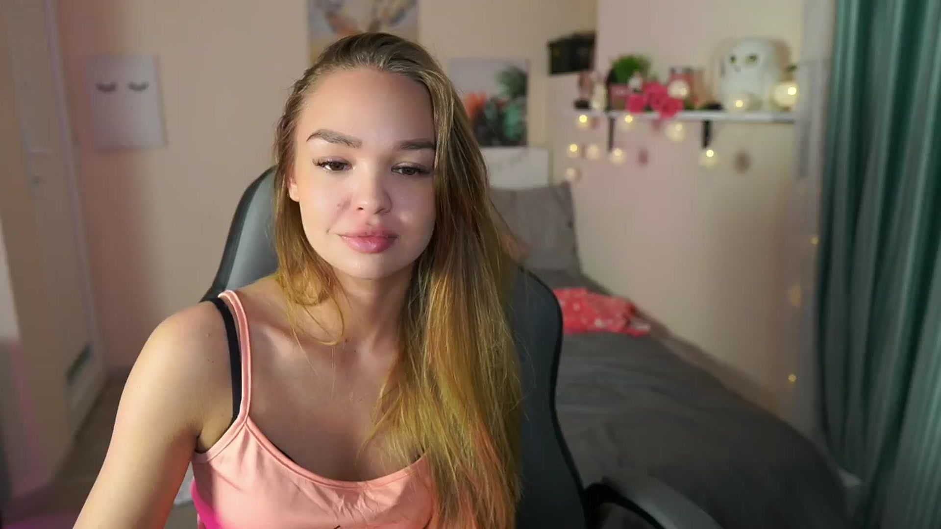 Gallery image thumbnail from Jesse__Jane__'s myfreecams stream on, 04/28/2024, 04:51 image 13 of 20